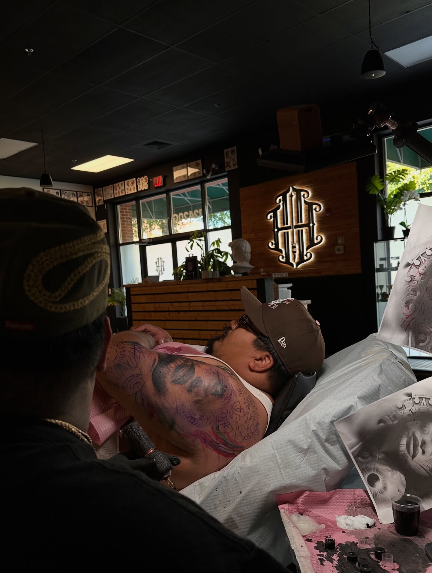 Man with tattoo American traditional tattoo on the chest by Lex⛓️