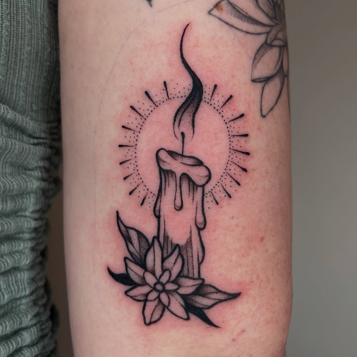 Tattoo by @carlavtattoos β dotwork, black_and_grey
