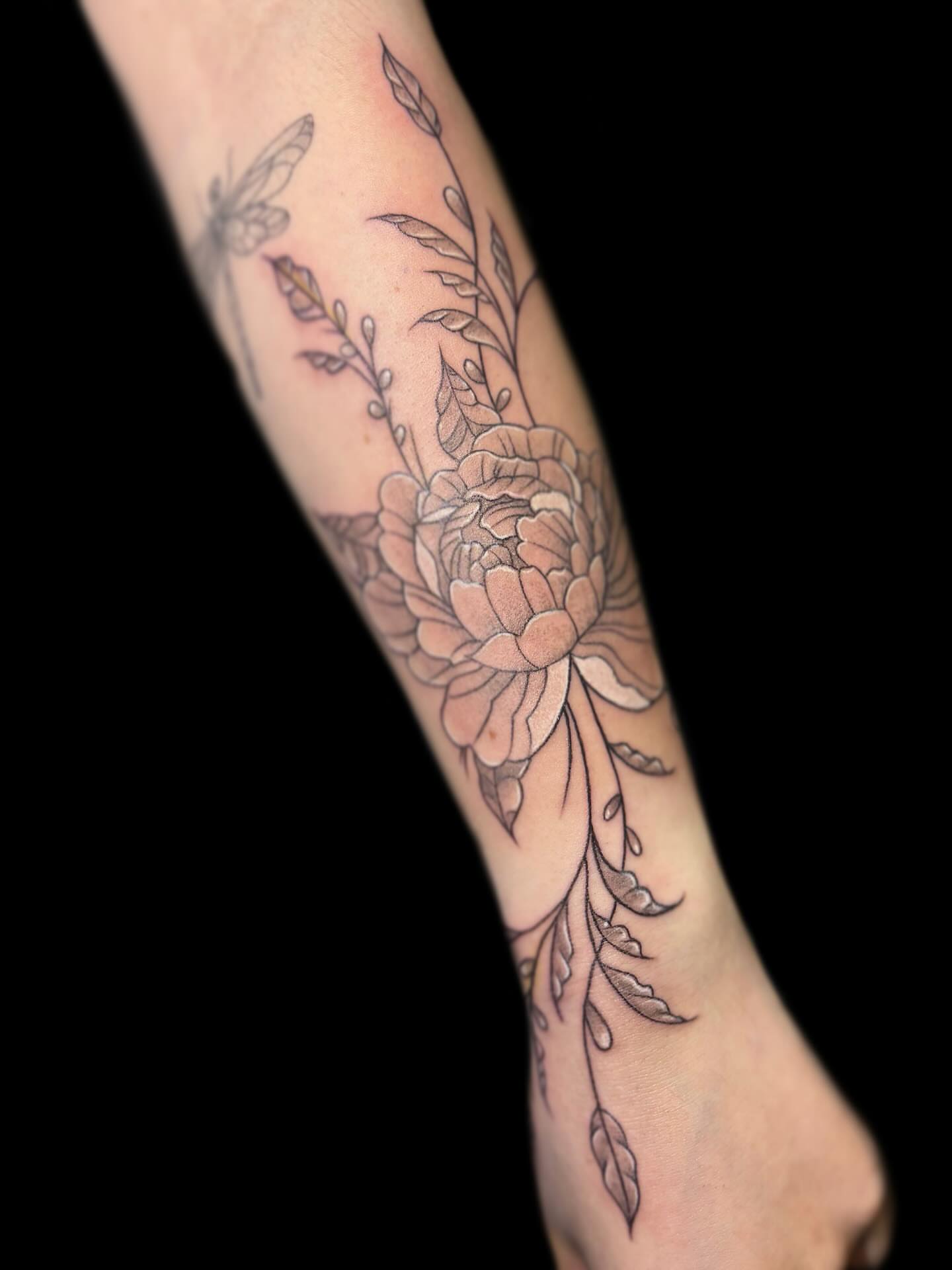 Tattoo by @theinkedfrog — black_and_grey