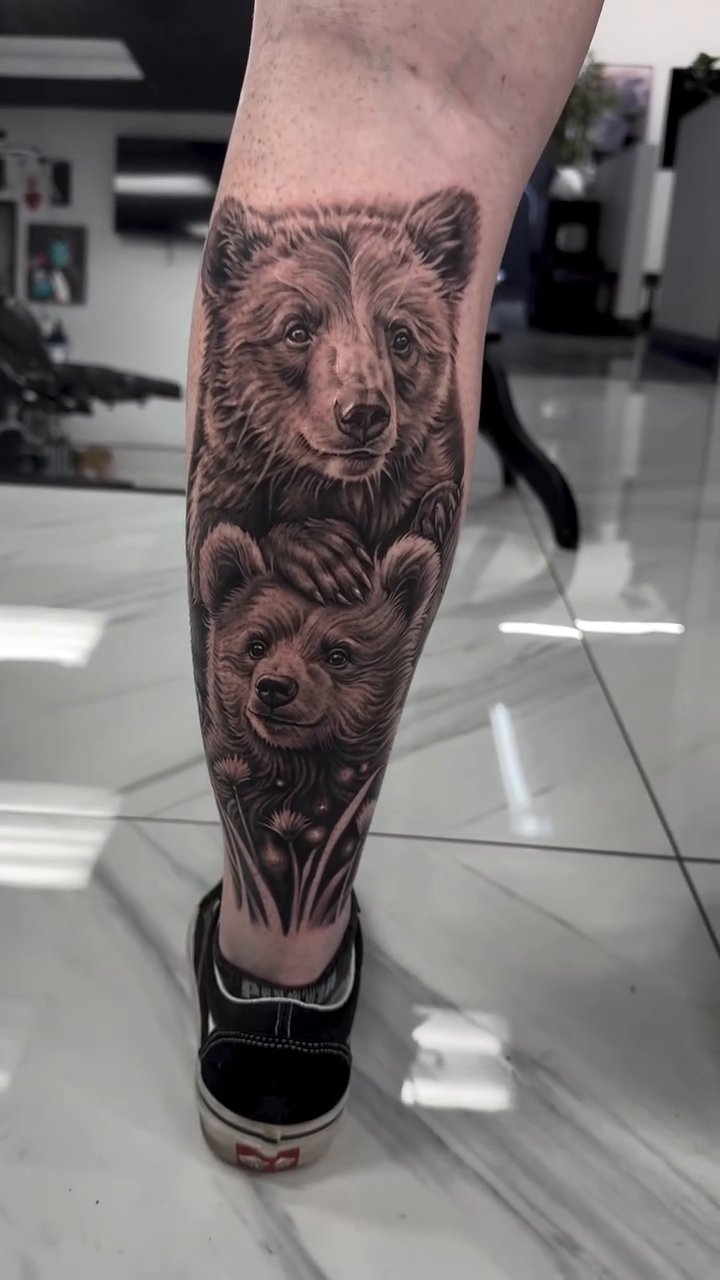 Bears realism tattoo by RTK - ᴛᴀᴛᴛᴏᴏ ᴀʀᴛɪꜱᴛ