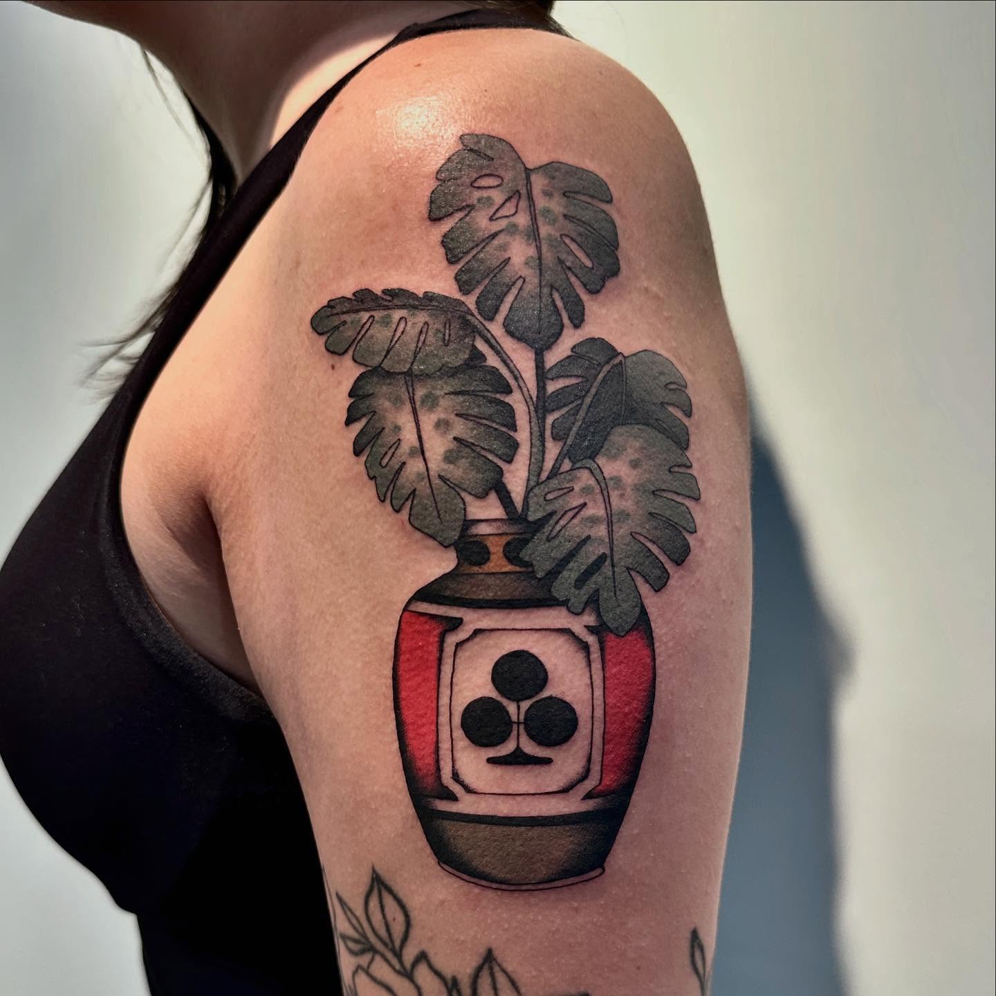 Tattoo by @samavitia — american_traditional, realism