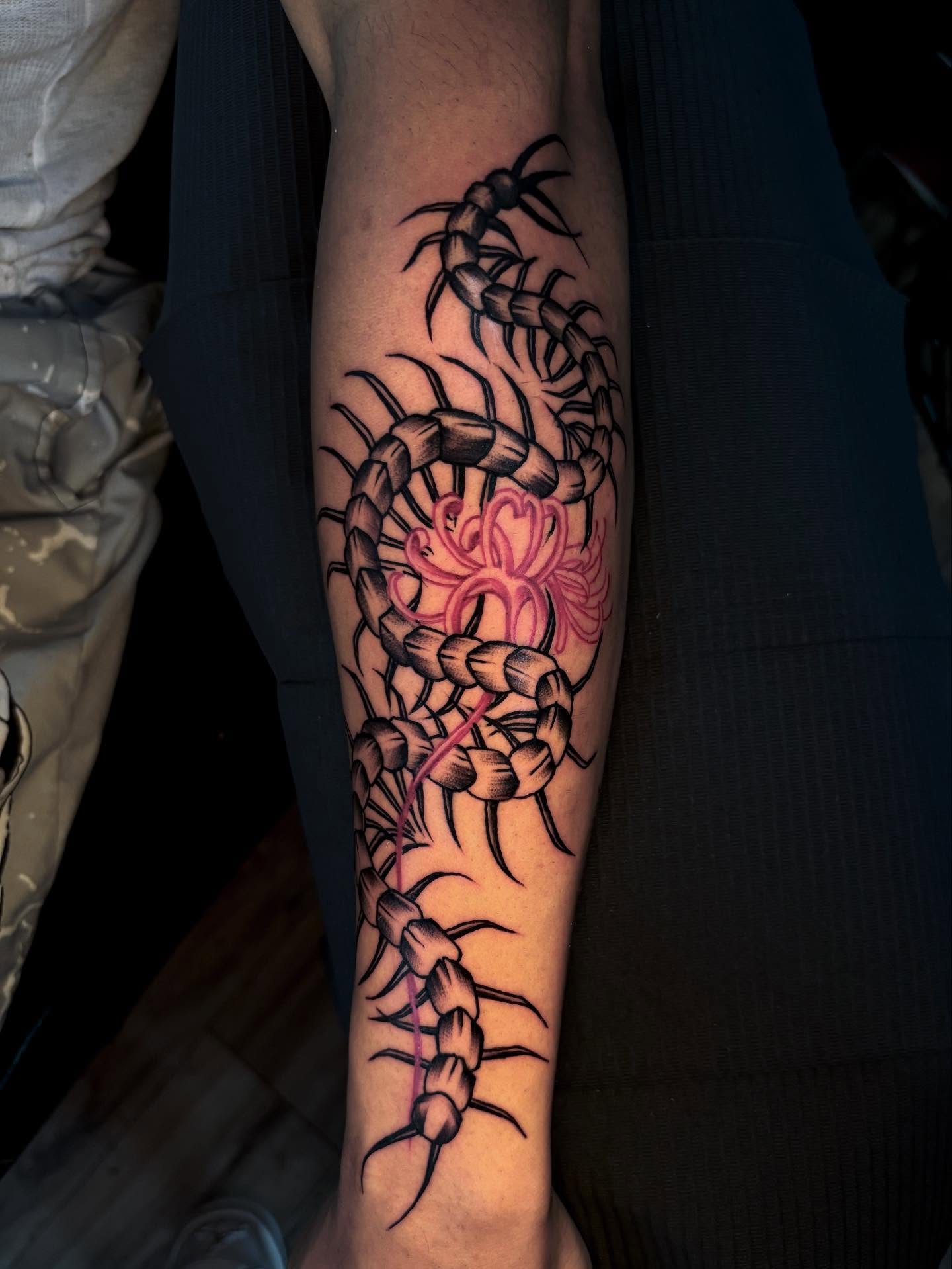 Tattoo by @daero_tattoo — black_and_grey