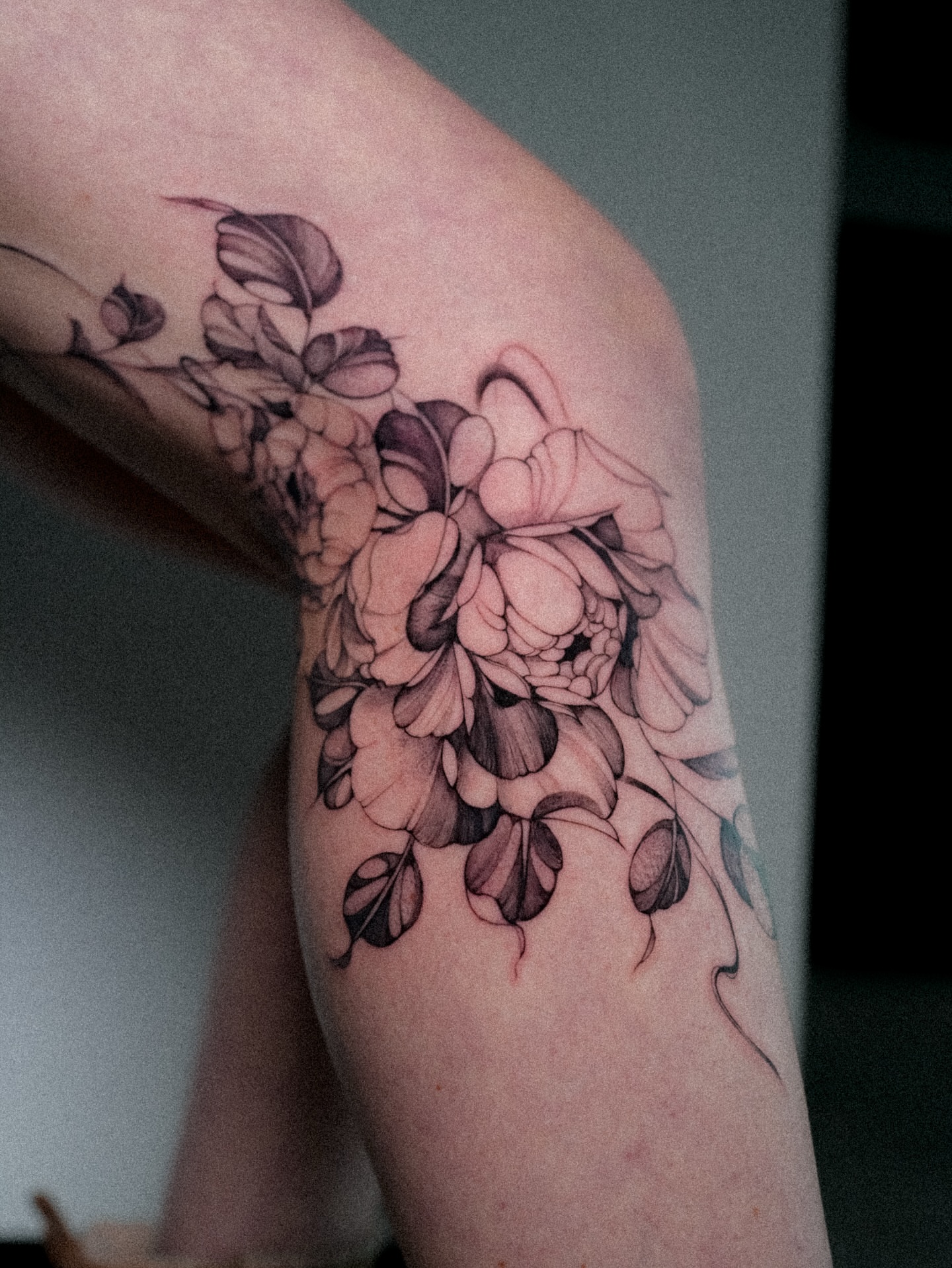 Peony black and grey tattoo on the forearm by @katuvetattoo