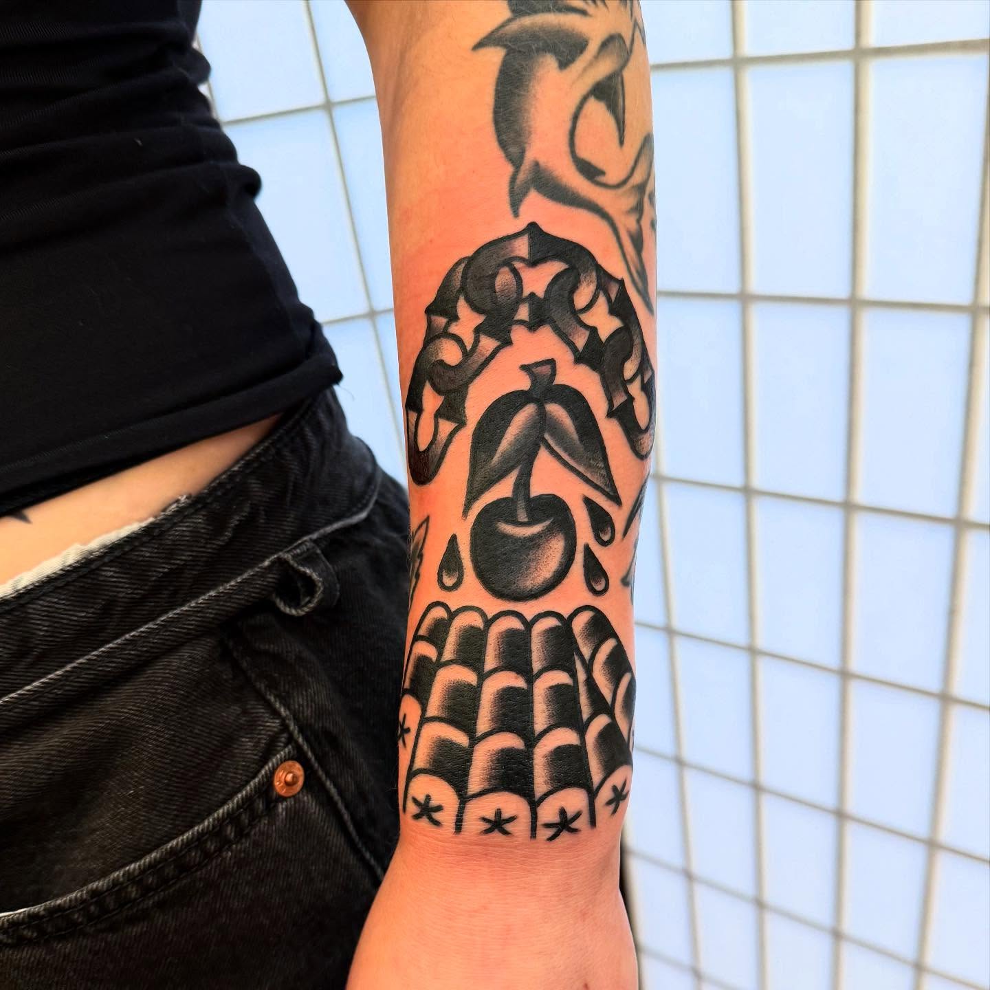 Tattoo by @5150leelee — american_traditional
