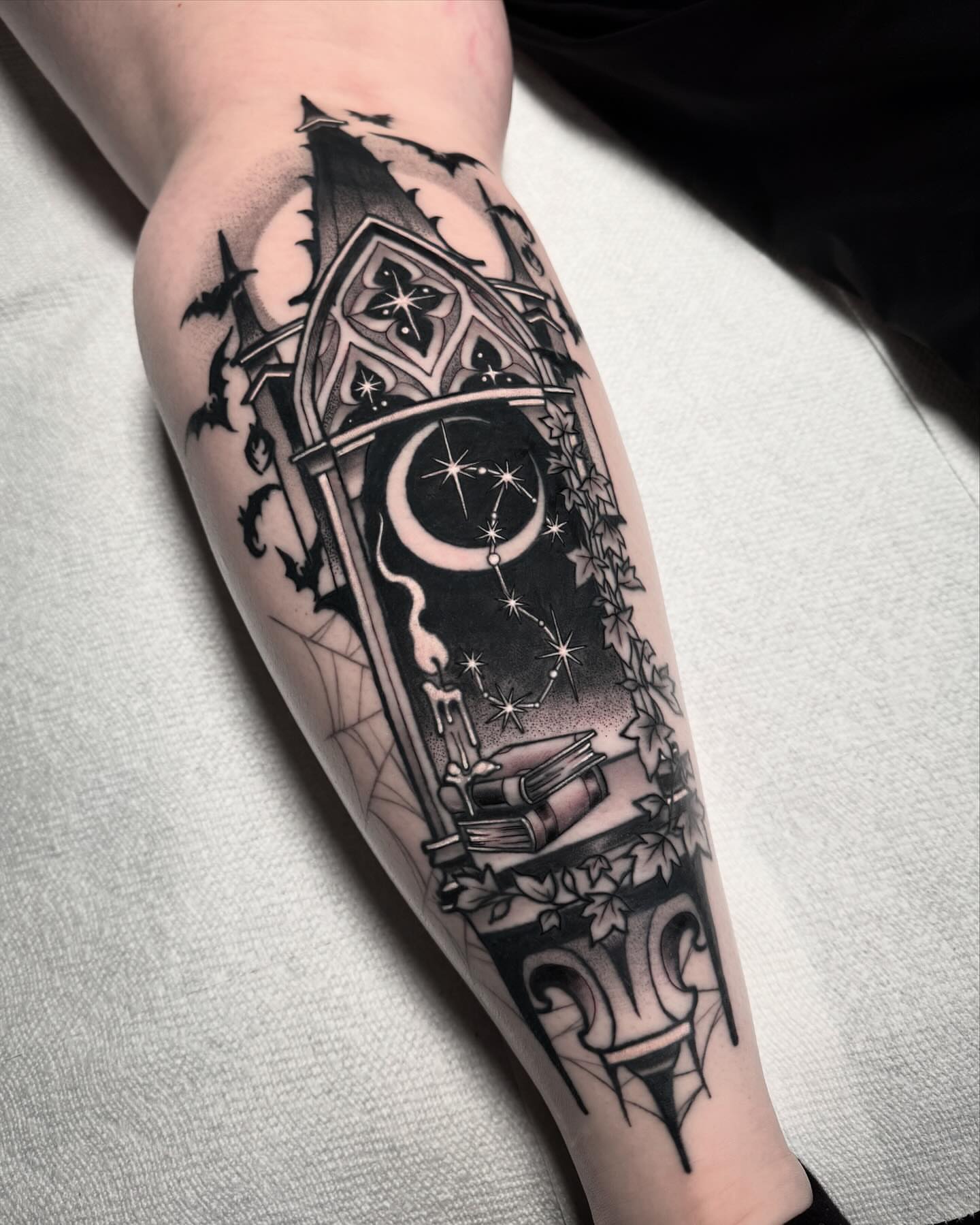 Tattoo by @yesitattoos — black_and_grey, dark_realism