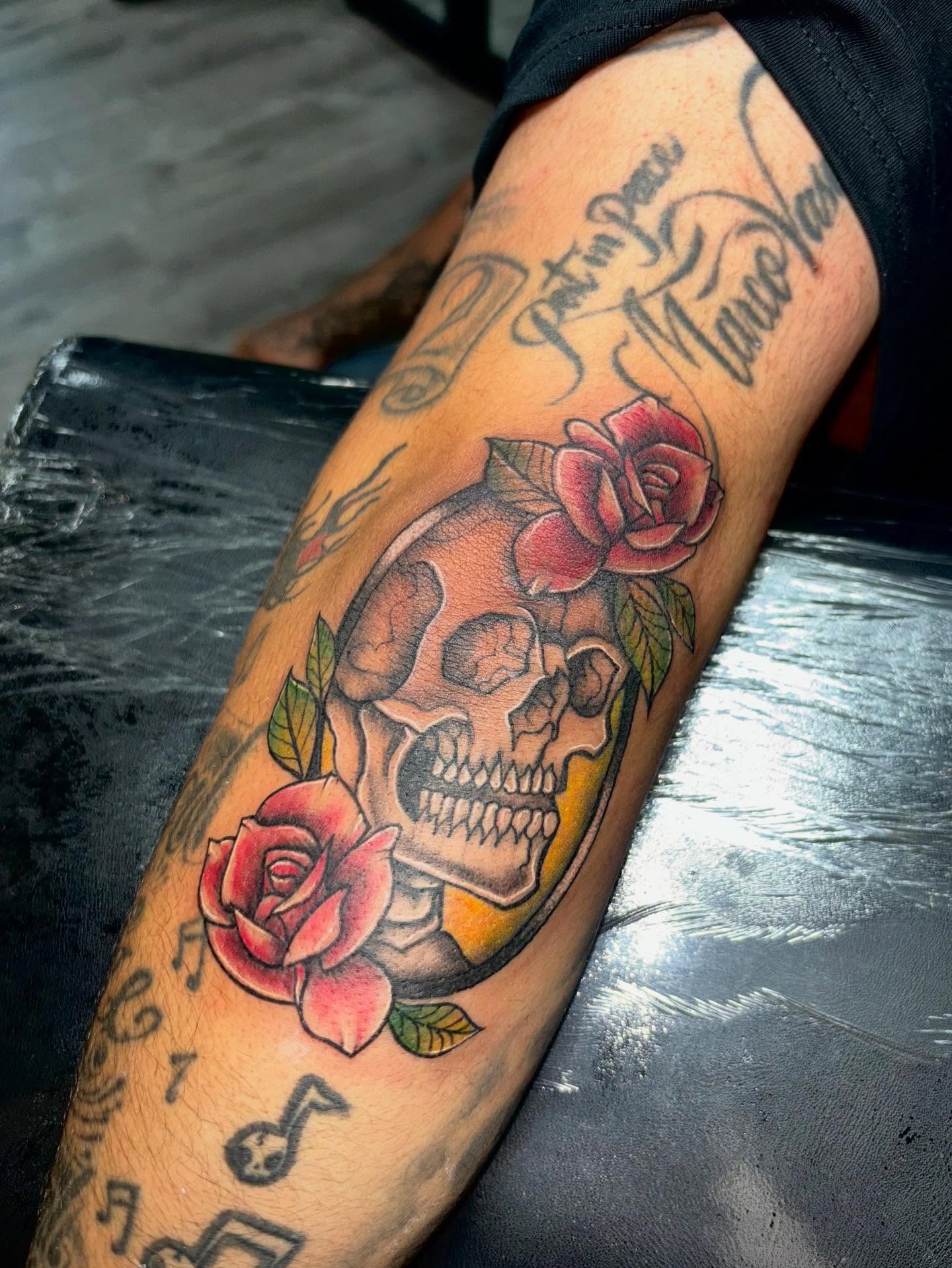 Tattoo by @skullsionink β american_traditional