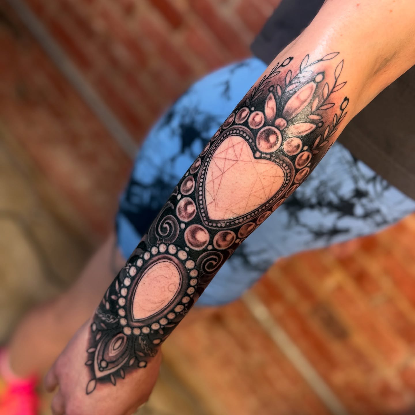 Heart dotwork tattoo on the forearm by ⛓️ 𝓑𝓻𝓸𝓸𝓴𝓮𝓵𝓵𝓮 𝓑𝓸𝓶𝓫𝓼𝓱𝓮𝓵𝓵𝓮 ⛓️