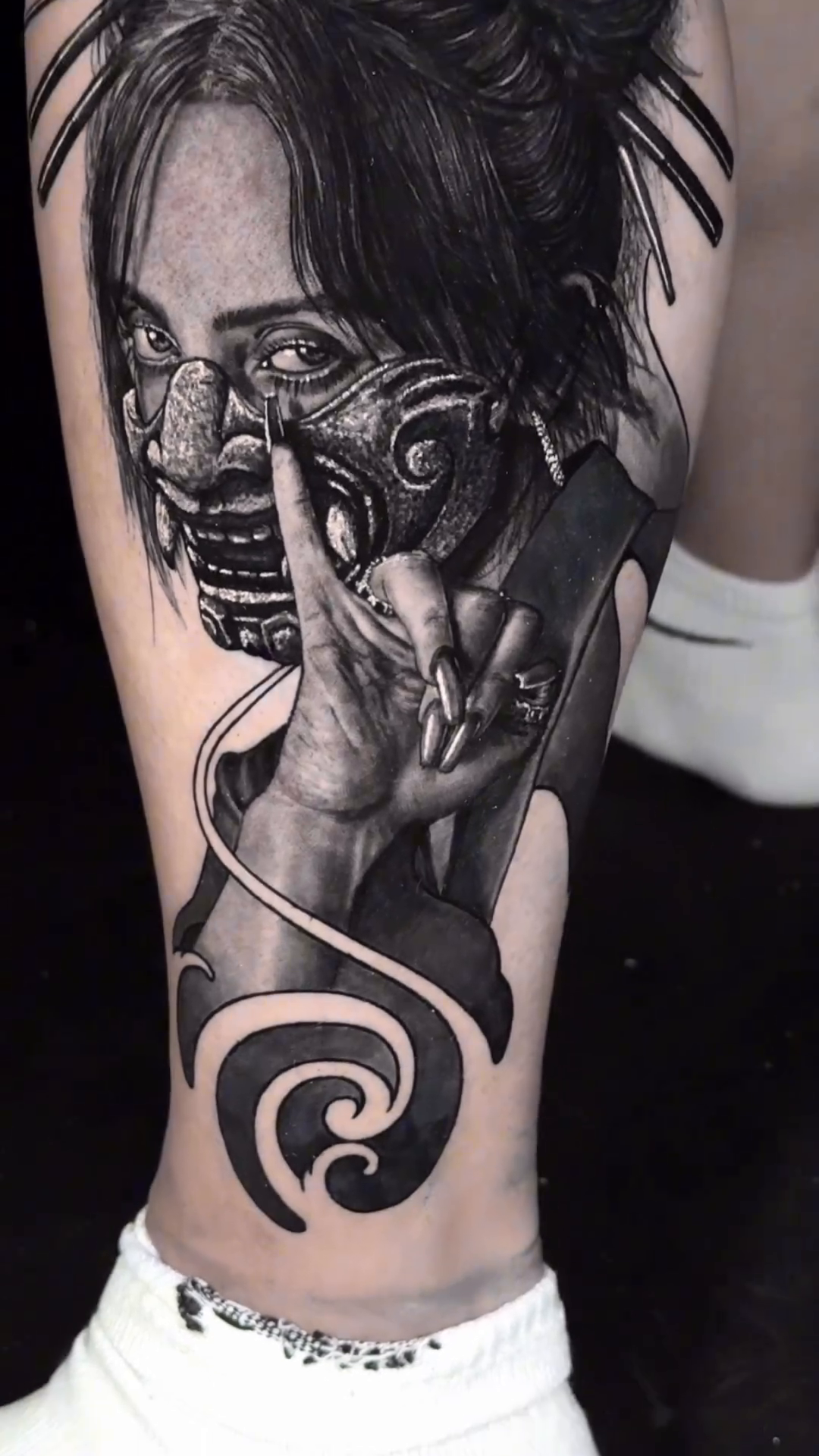 Tattoo by @etgaroak — dark_realism, japanese_irezumi