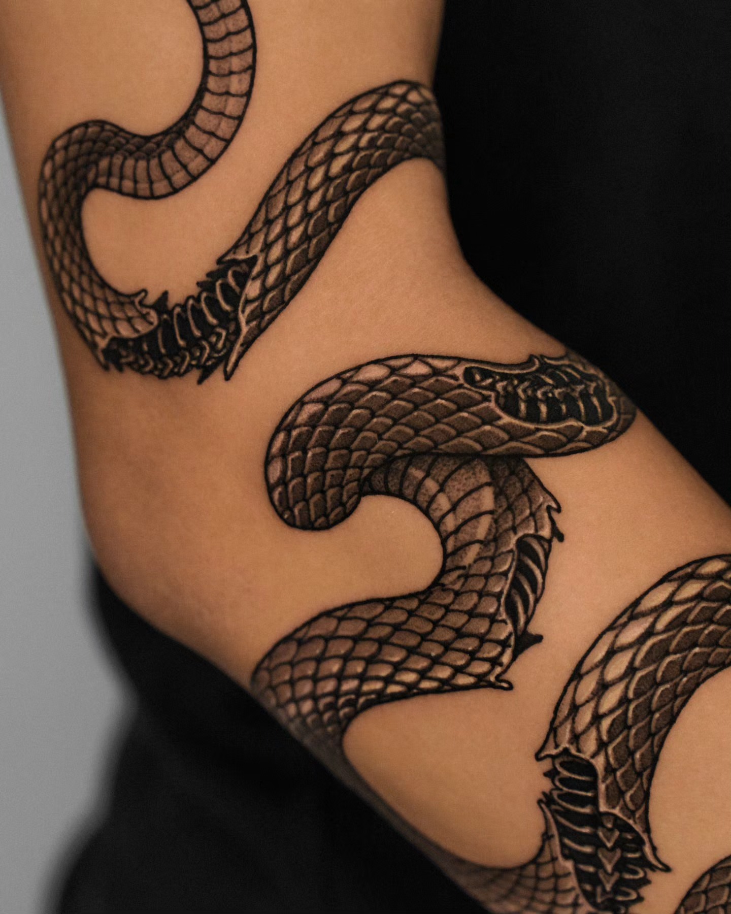 Tattoo by @koonoblk — black_and_grey