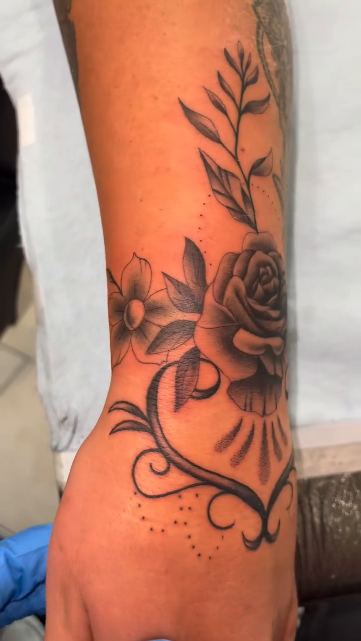 Tattoo by @therealdomgray β black_and_grey, fine_line