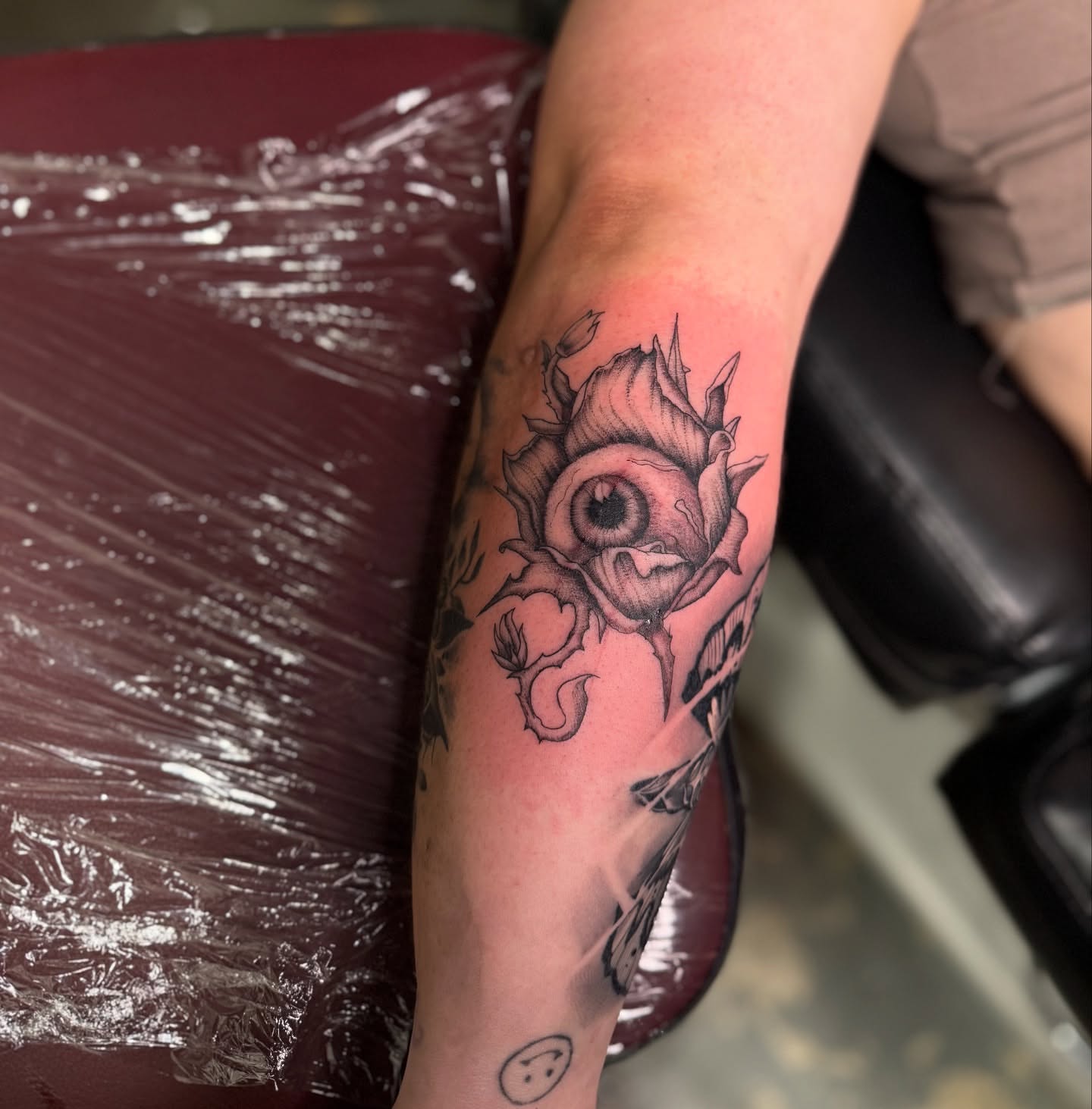 Tattoo by @kreidler_inks — black_and_grey, realism