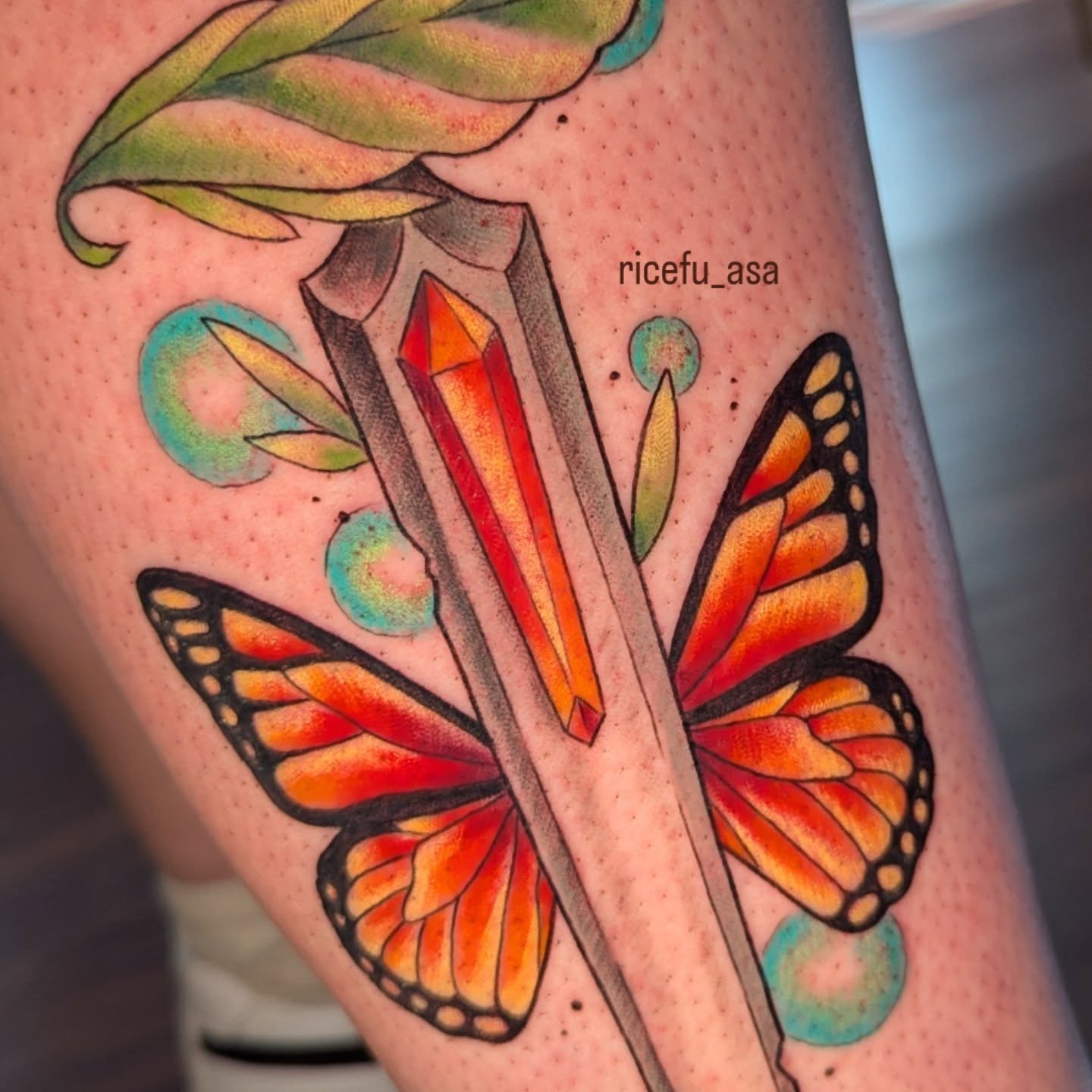 Monarch butterfly new school tattoo on the thigh by Ricefu Art & Tattoo