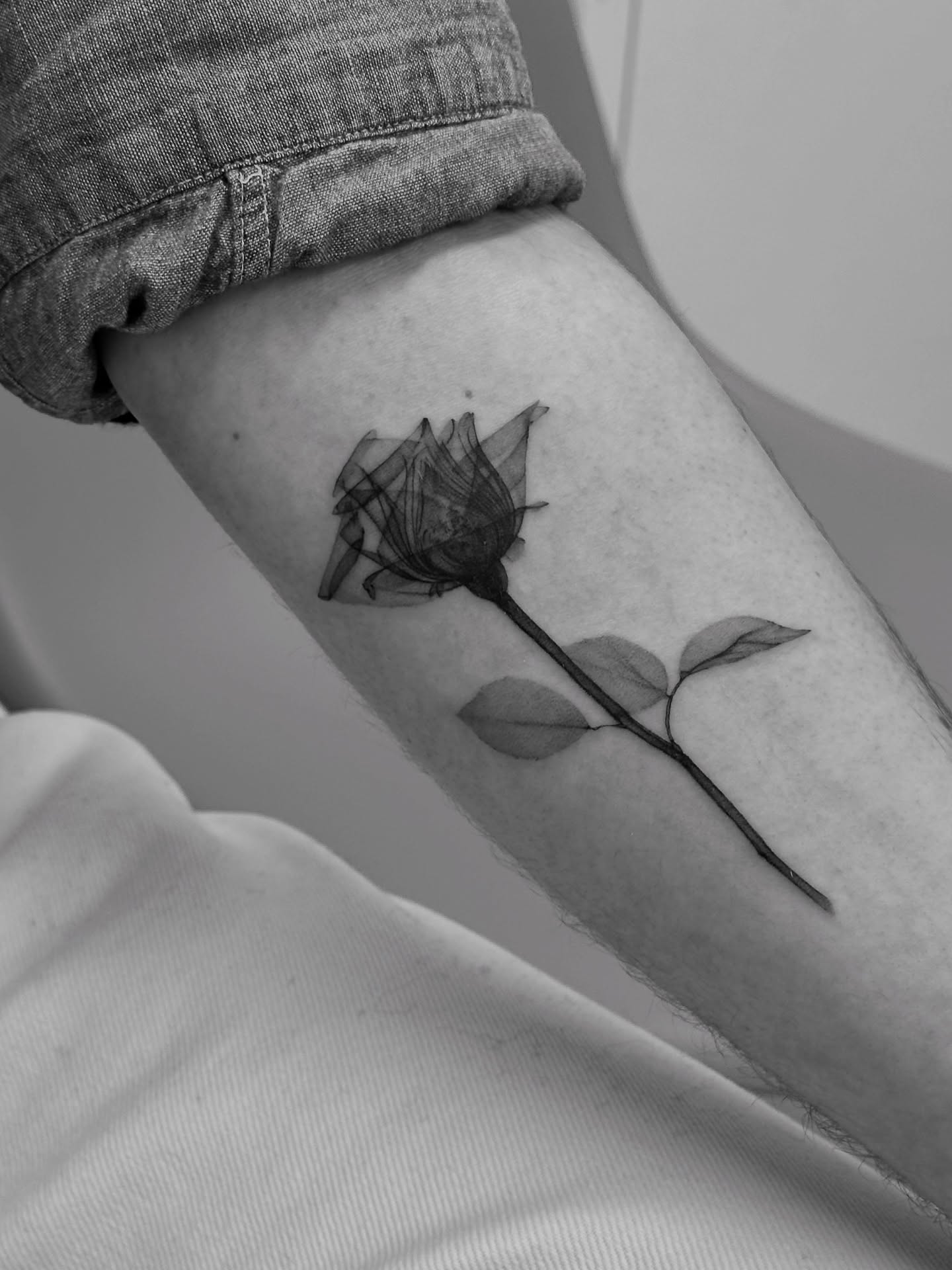 Rose realism tattoo on the forearm by Soohee Jin✨ NYC tattoo artist