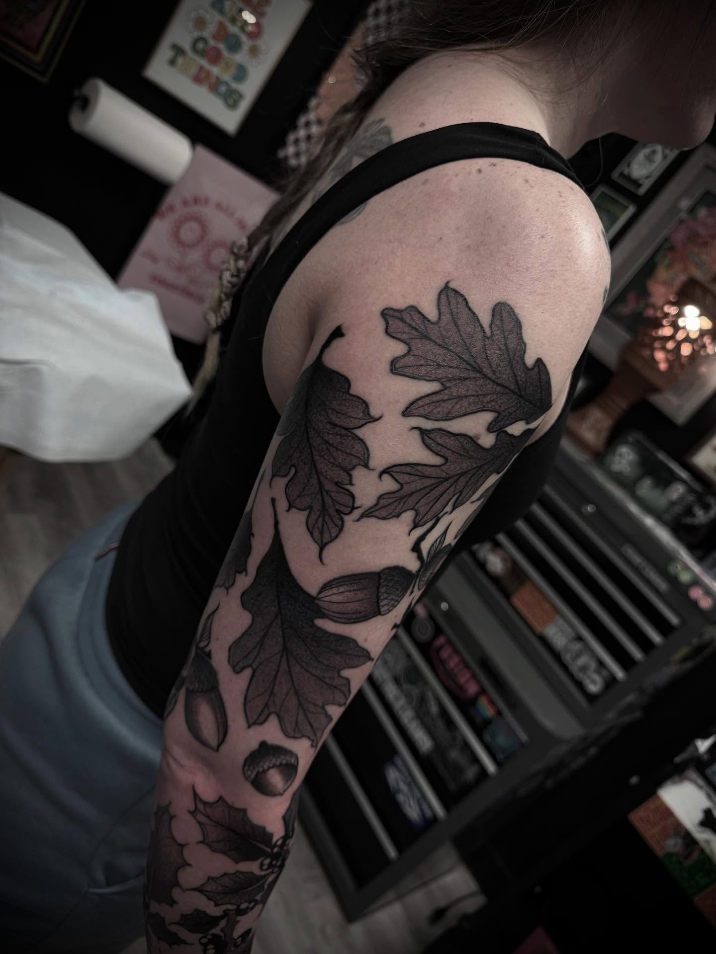Tattoo by @m2thebtattoos — black_and_grey
