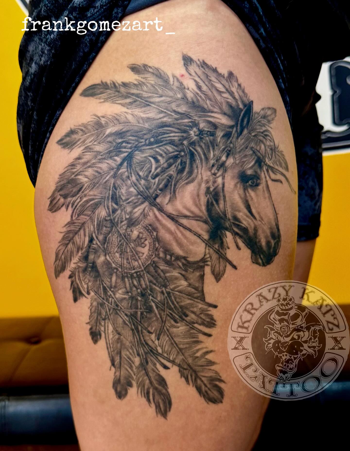 Horse with feathers realism tattoo on the thigh by Frank Gomez 🎨