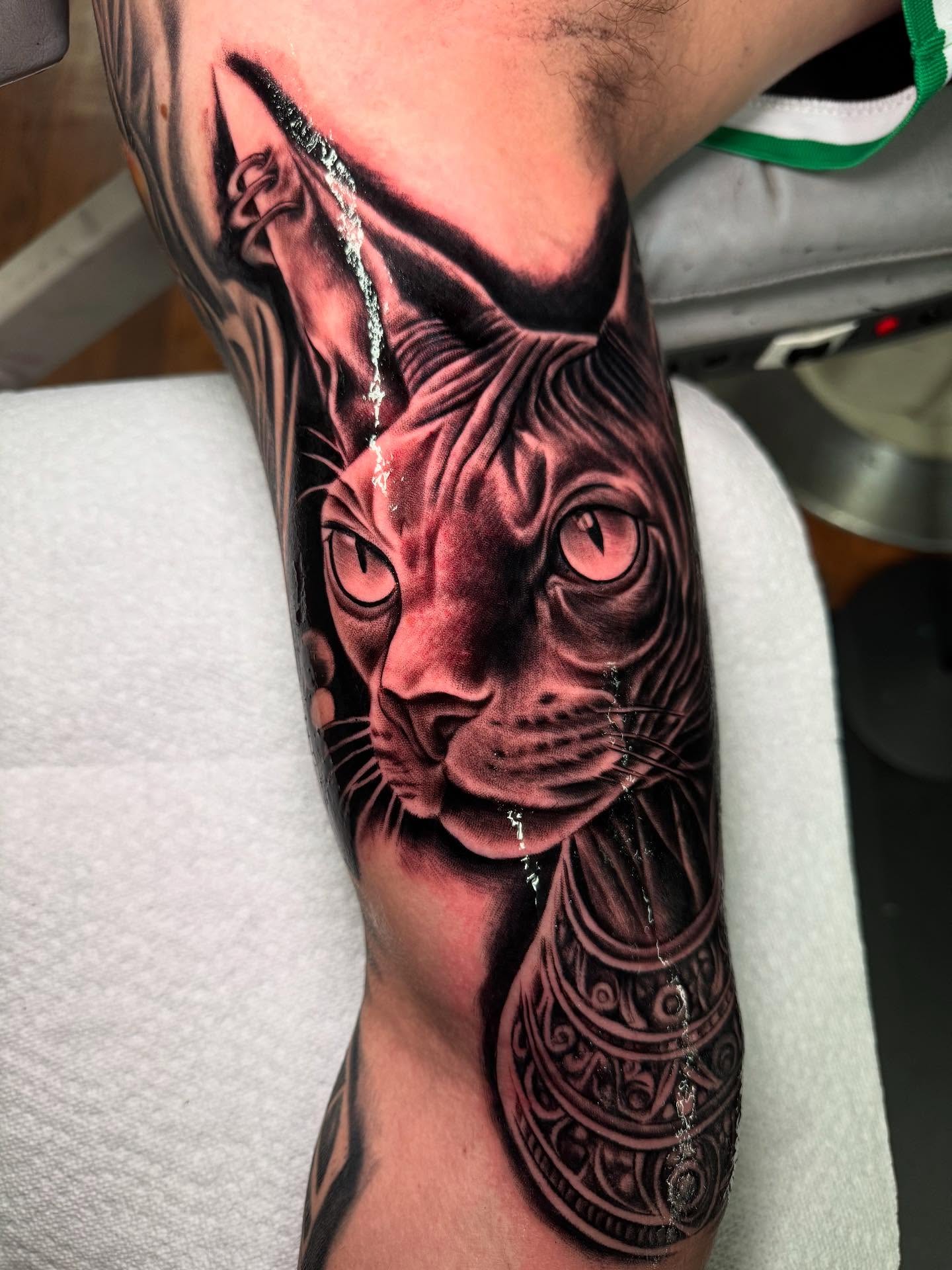 Tattoo by @suicidaink.tattoo โ realism, dark_realism