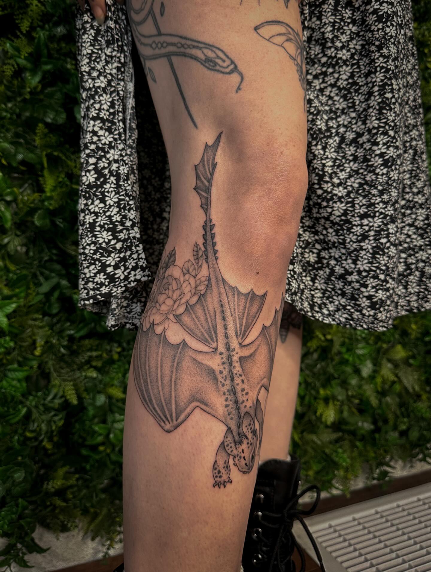 Tattoo by @rachtats โ black_and_grey, realism