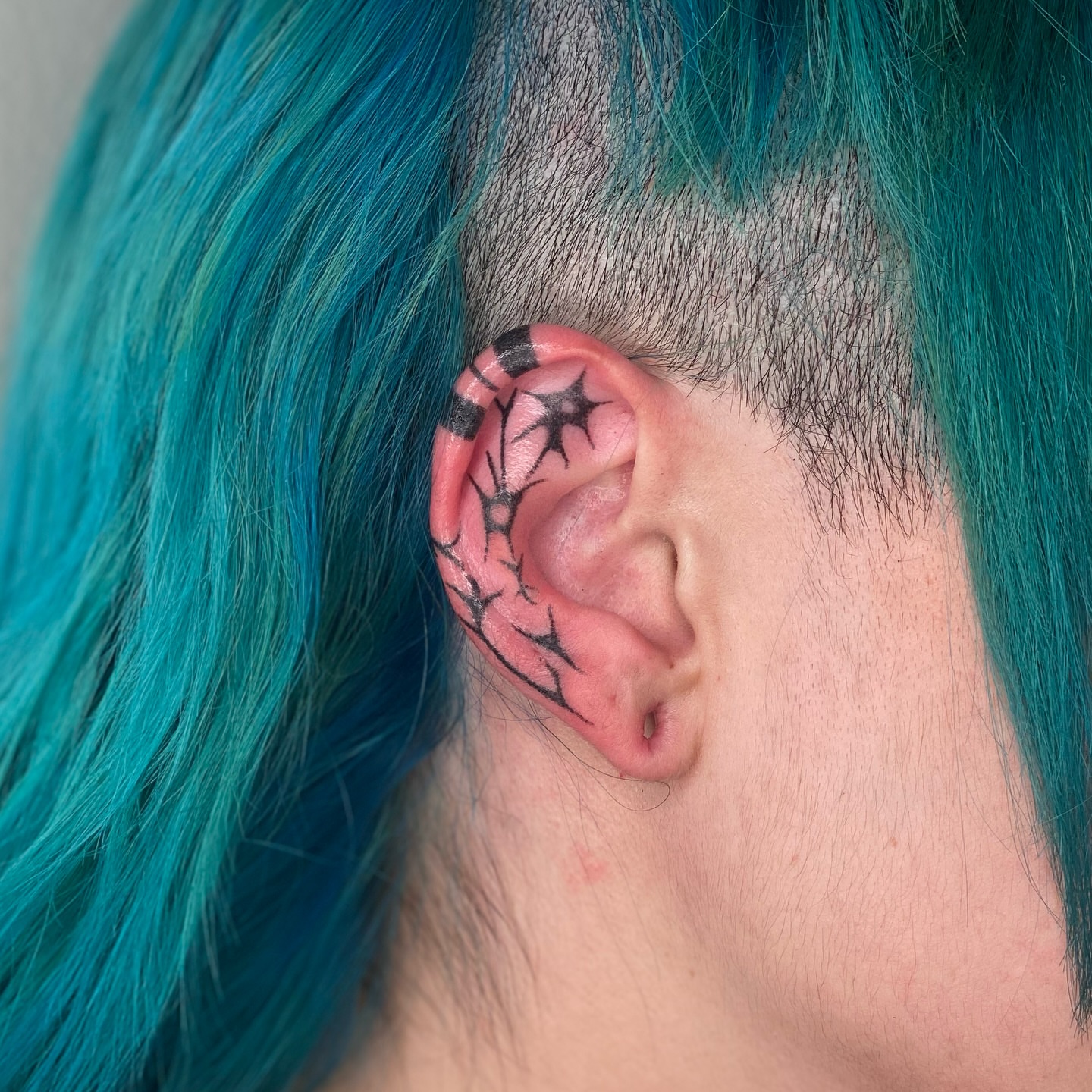 Tattoo by @brujatattooer β geometric