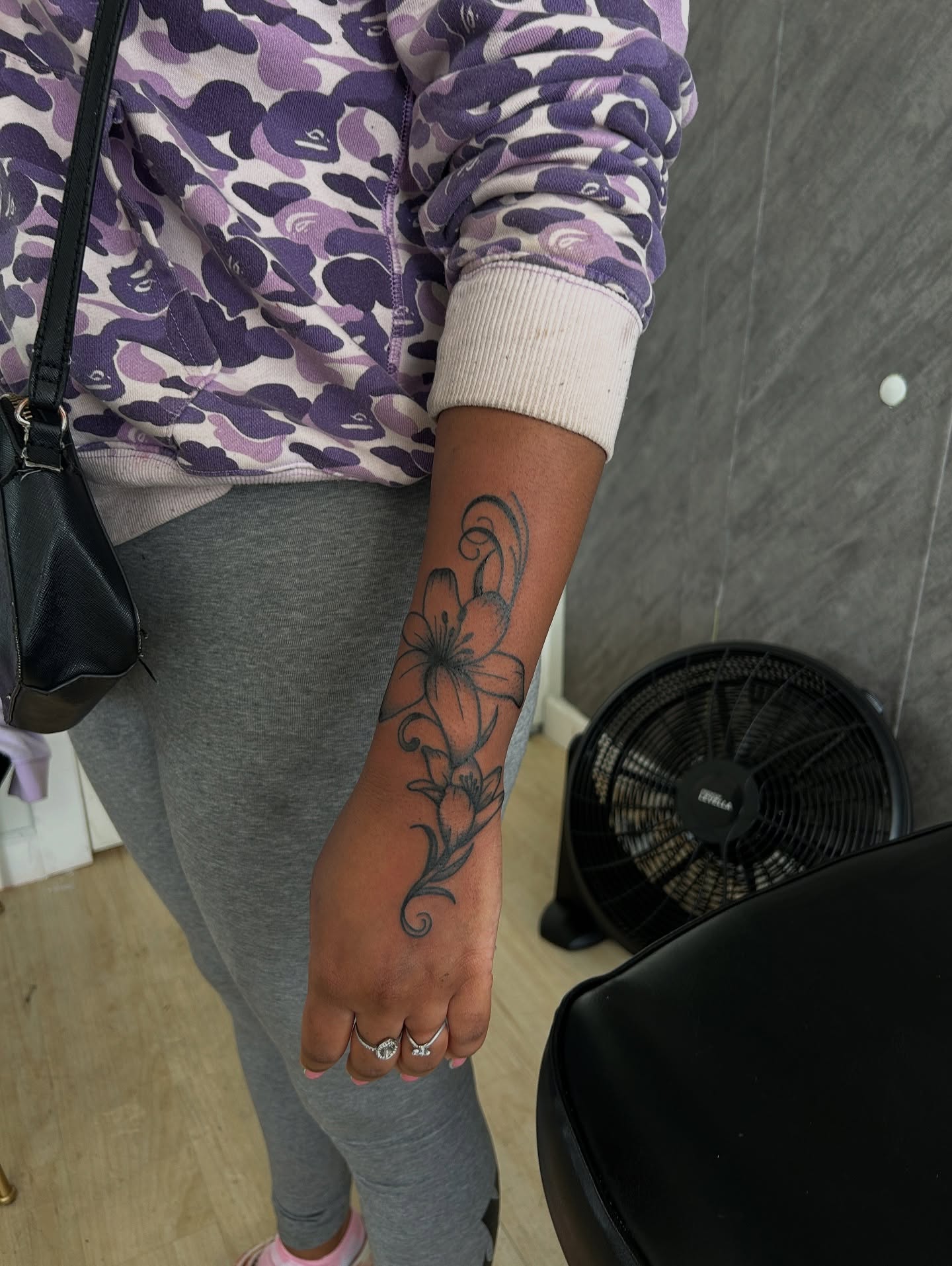 Tattoo by @nylainkedyou — black_and_grey