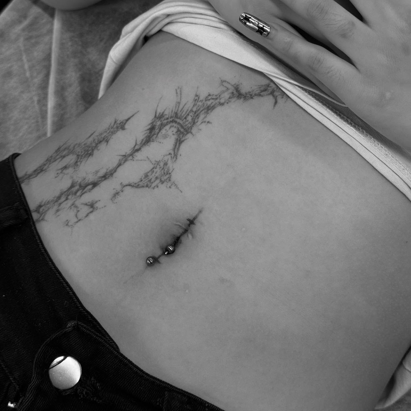 Tattoo by @markedbyyvonne — black_and_grey