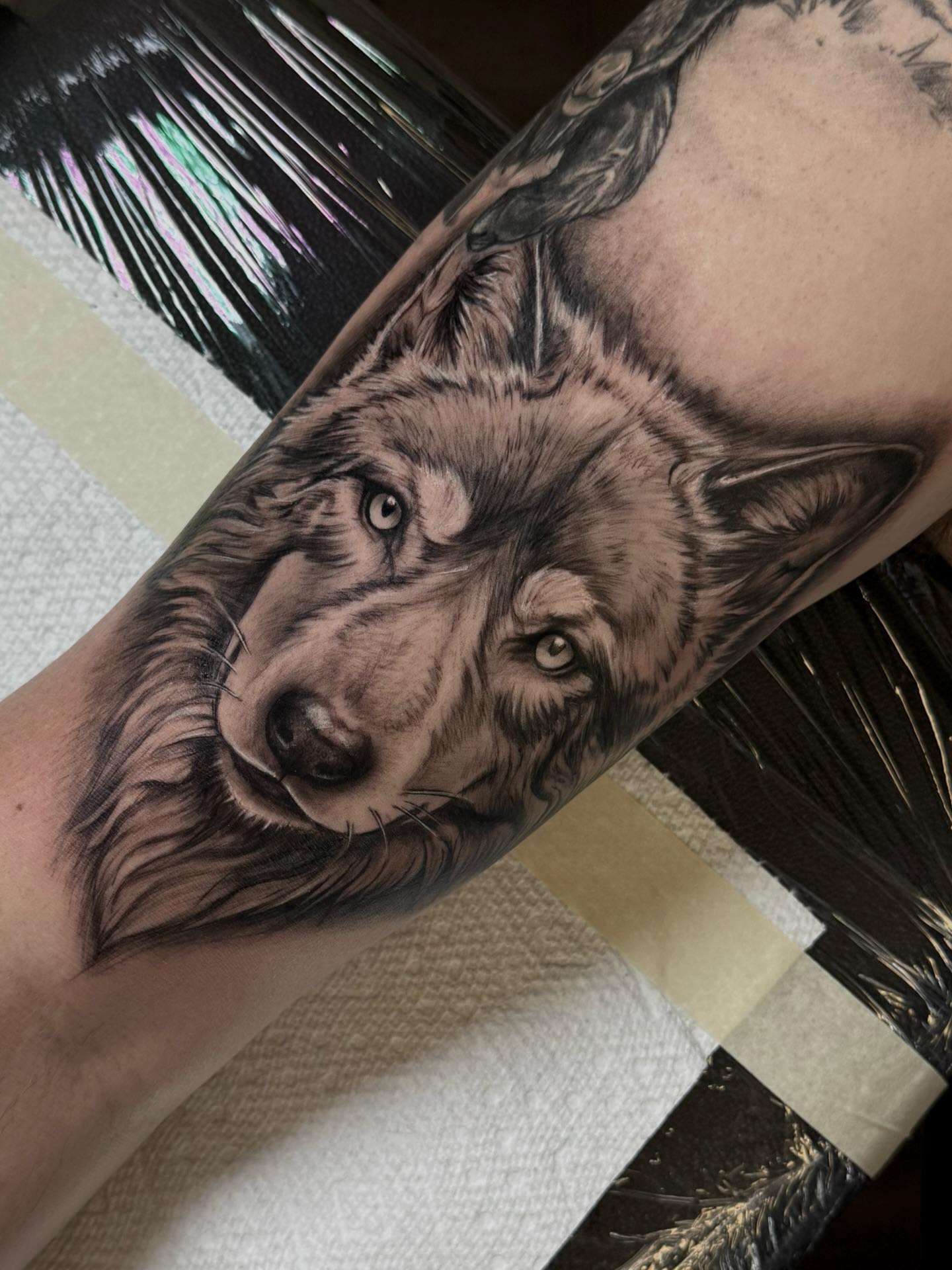 Tattoo by @kris_tattooart β realism