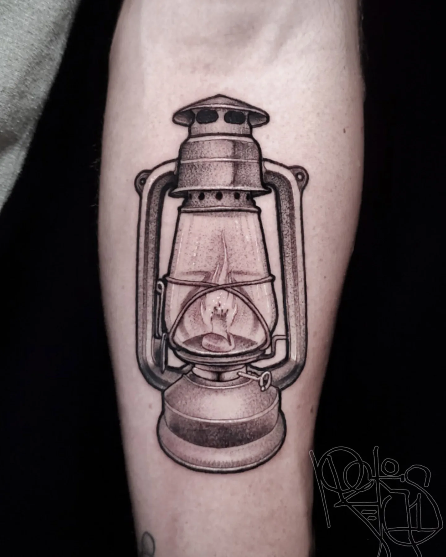 Tattoo by @rexroxwell — realism, black_and_grey
