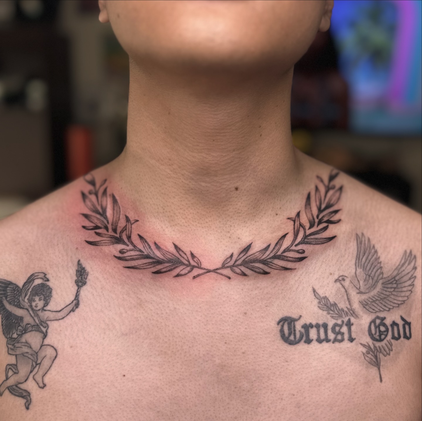 Tattoo by @roxotattoos — black_and_grey