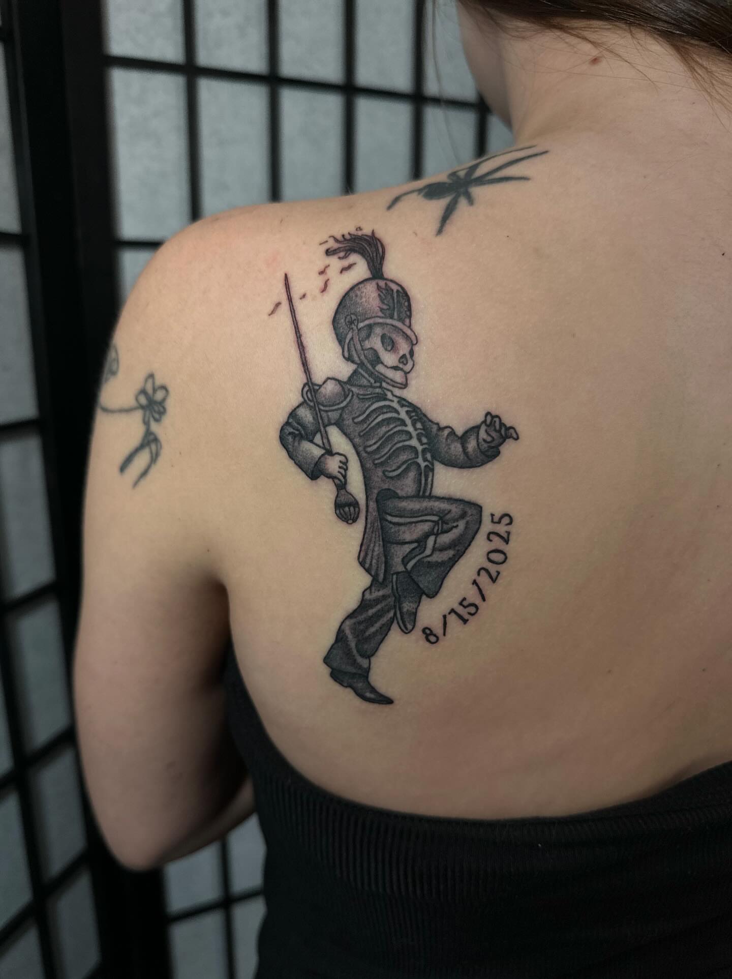 Tattoo by @lnrnts — black_and_grey