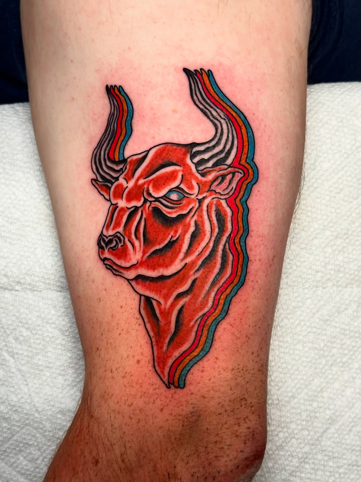 Bull head new school tattoo on the forearm by 🕸🎚 𝑺𝑨𝑵𝑻𝑰 𝑺𝑬𝑽𝑬𝑵𝑺 🎚🕸🇫🇯