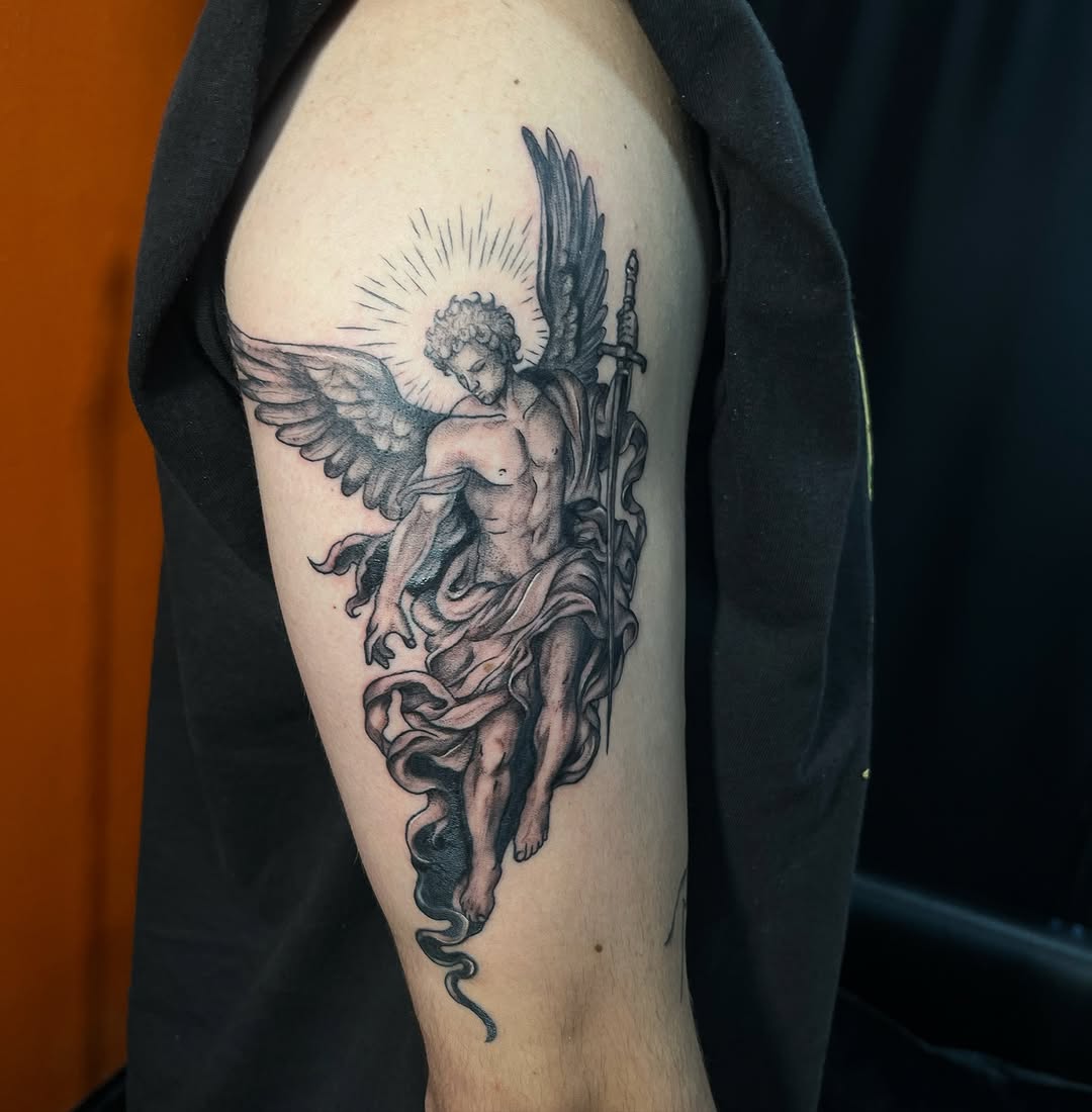 Tattoo by @mollztattooz — black_and_grey, realism
