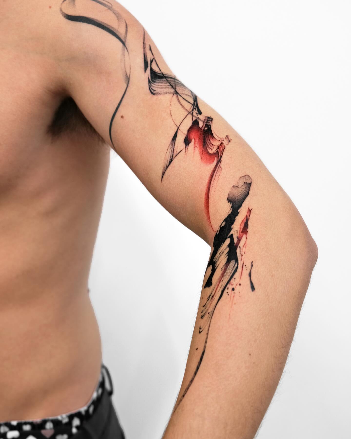 Tattoo by @mukyeon_tattoo — watercolor