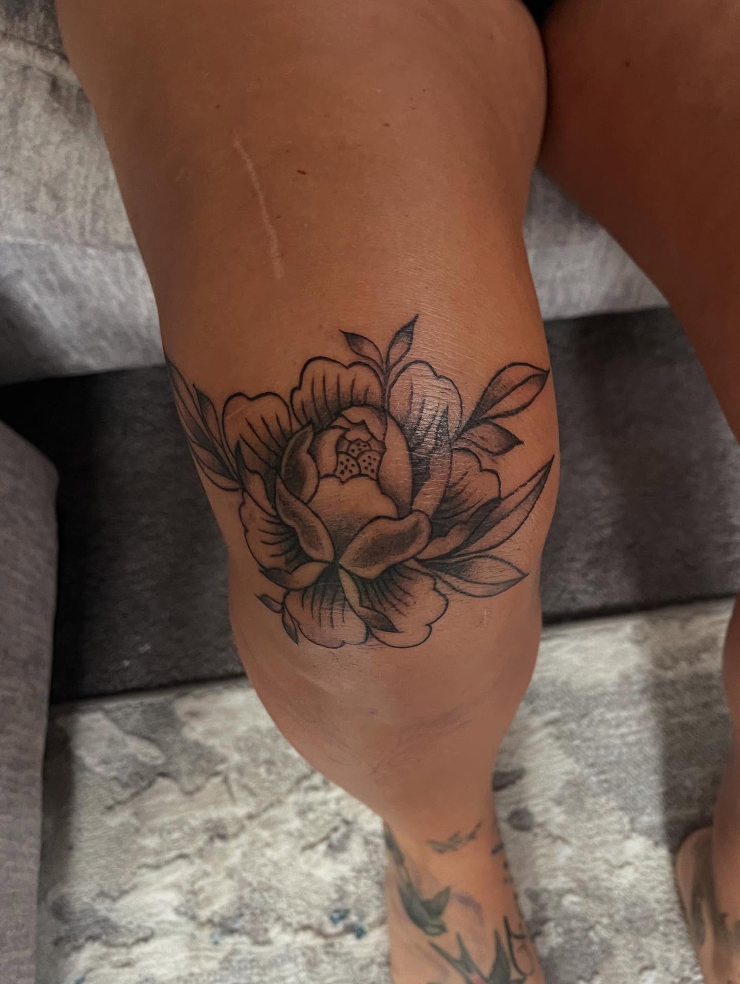 Peony black and grey tattoo on the thigh by J❄️, Portland, Oregon