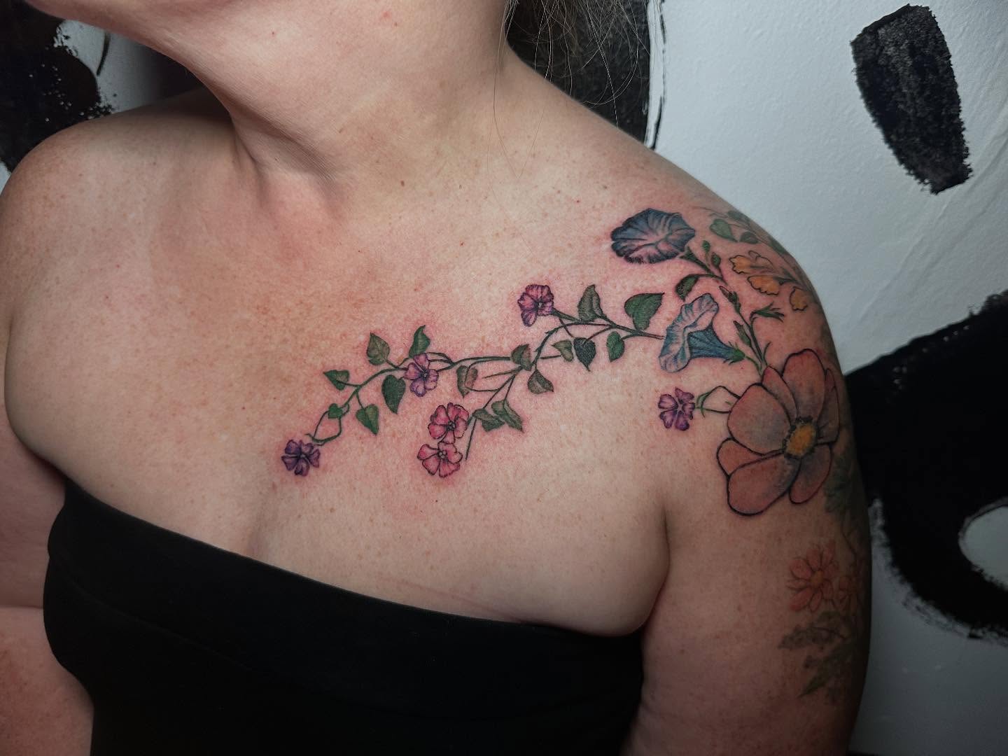 Tattoo by @darlindawntattoos — new_school, realism
