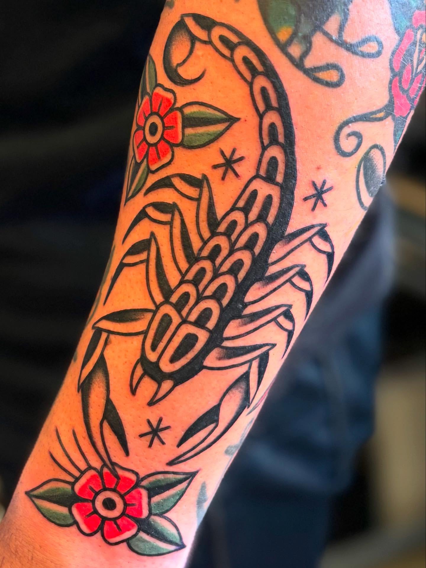Tattoo by @tatturo_ — american_traditional