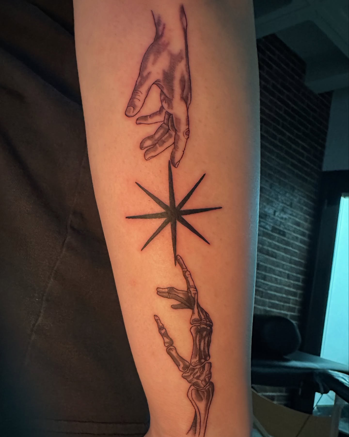Tattoo by @persialeilani — black_and_grey, geometric
