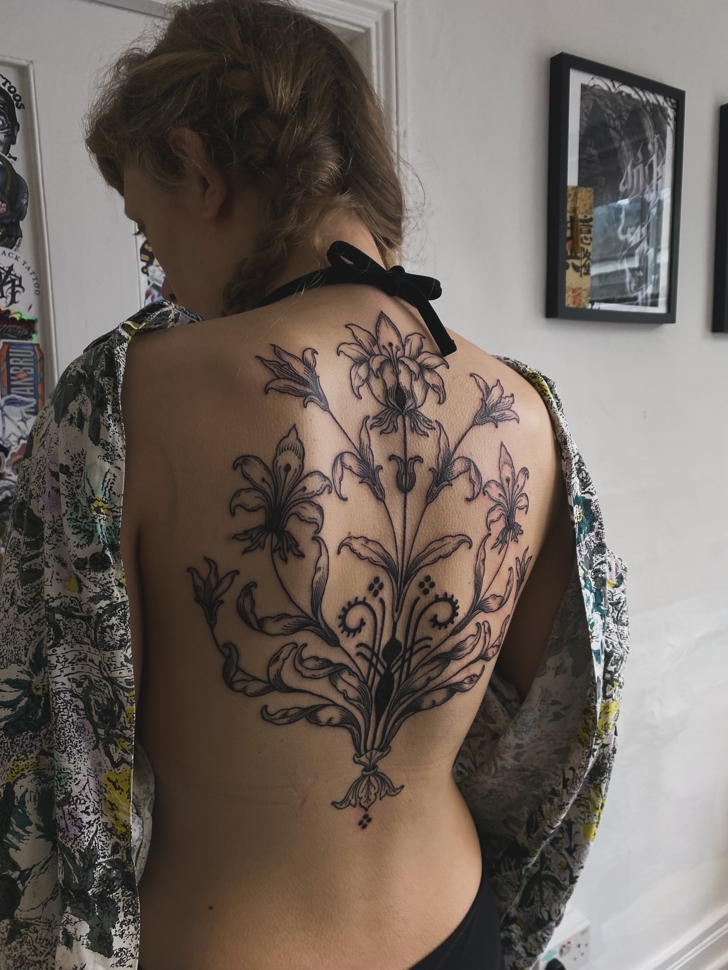Tattoo by @bimtxtt — black_and_grey