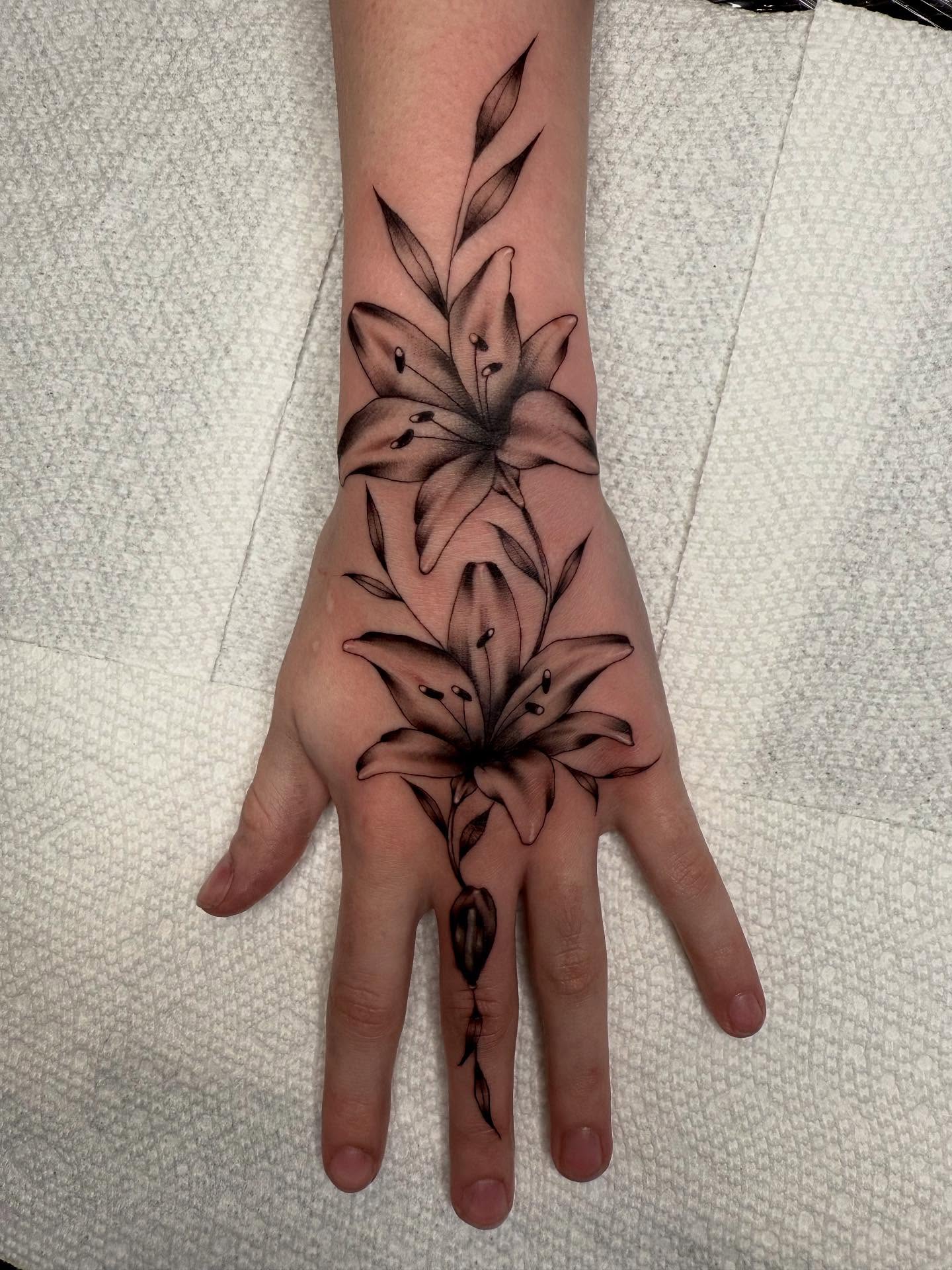 Tattoo by @inkedbykz — black_and_grey