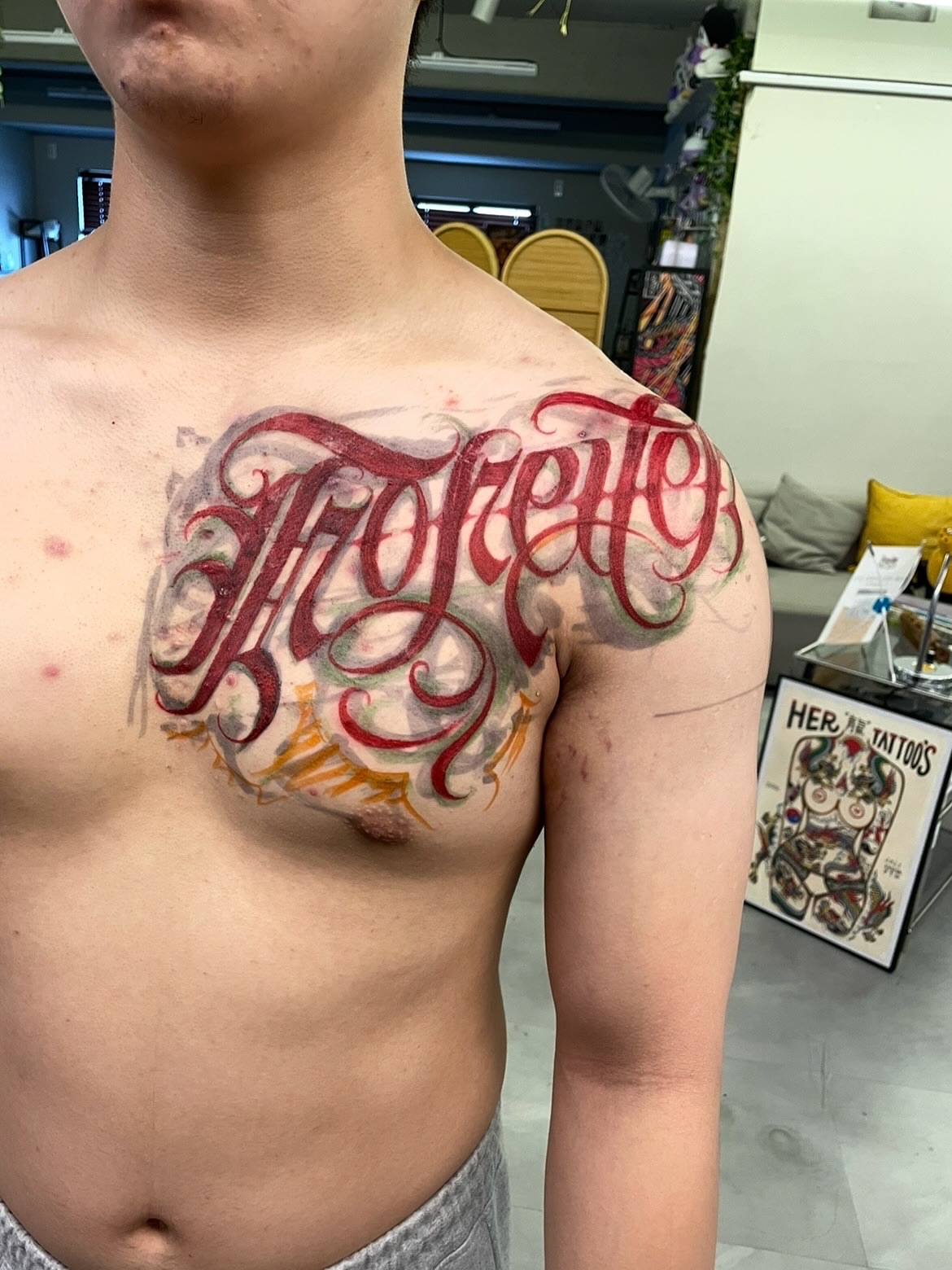 Script lettering lettering script tattoo on the chest by Joon 치카노레터링