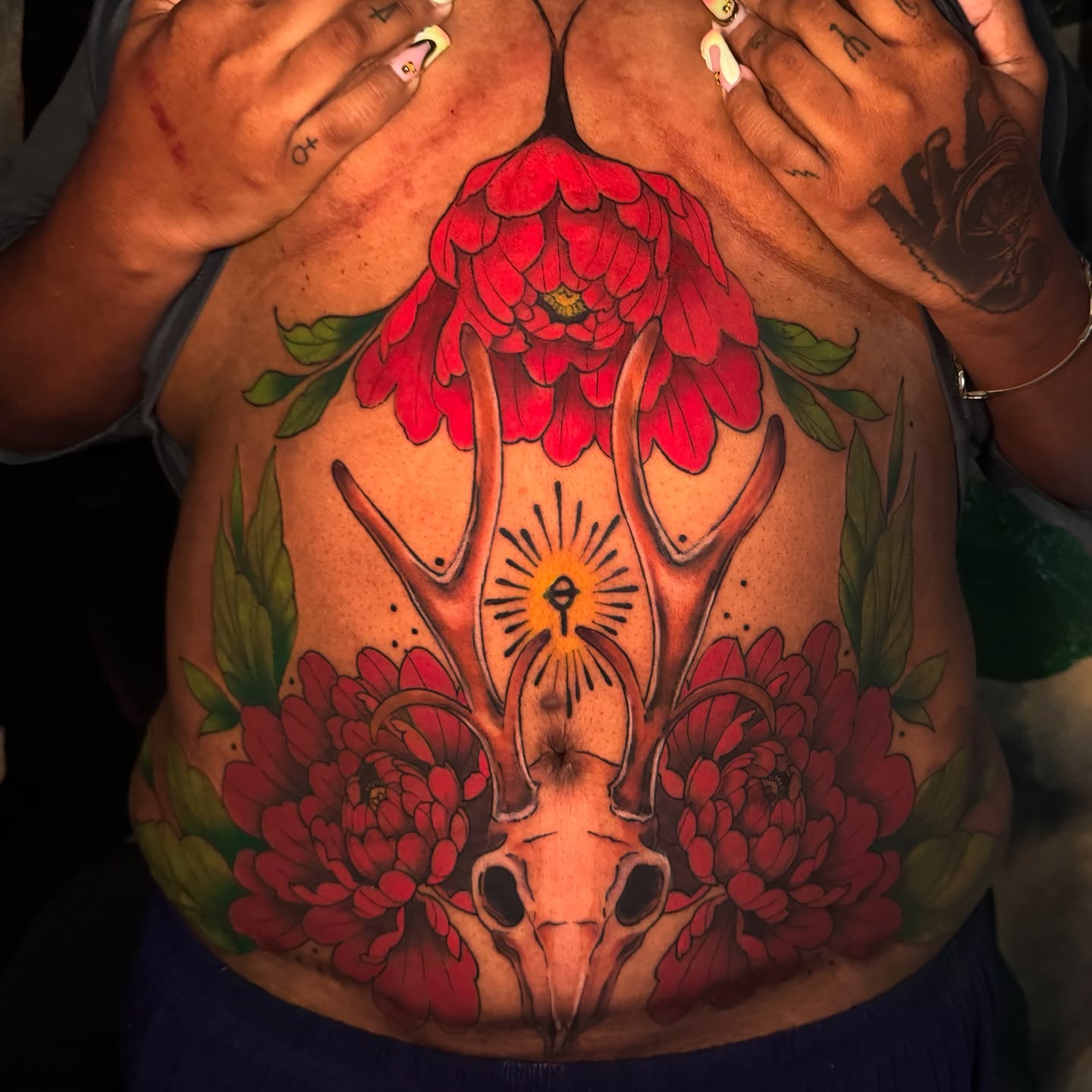 Tattoo by @izfisch — american_traditional, dotwork
