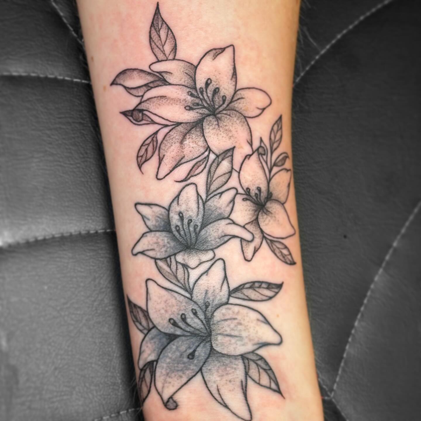 Tattoo by @tattoosbyrye — dotwork