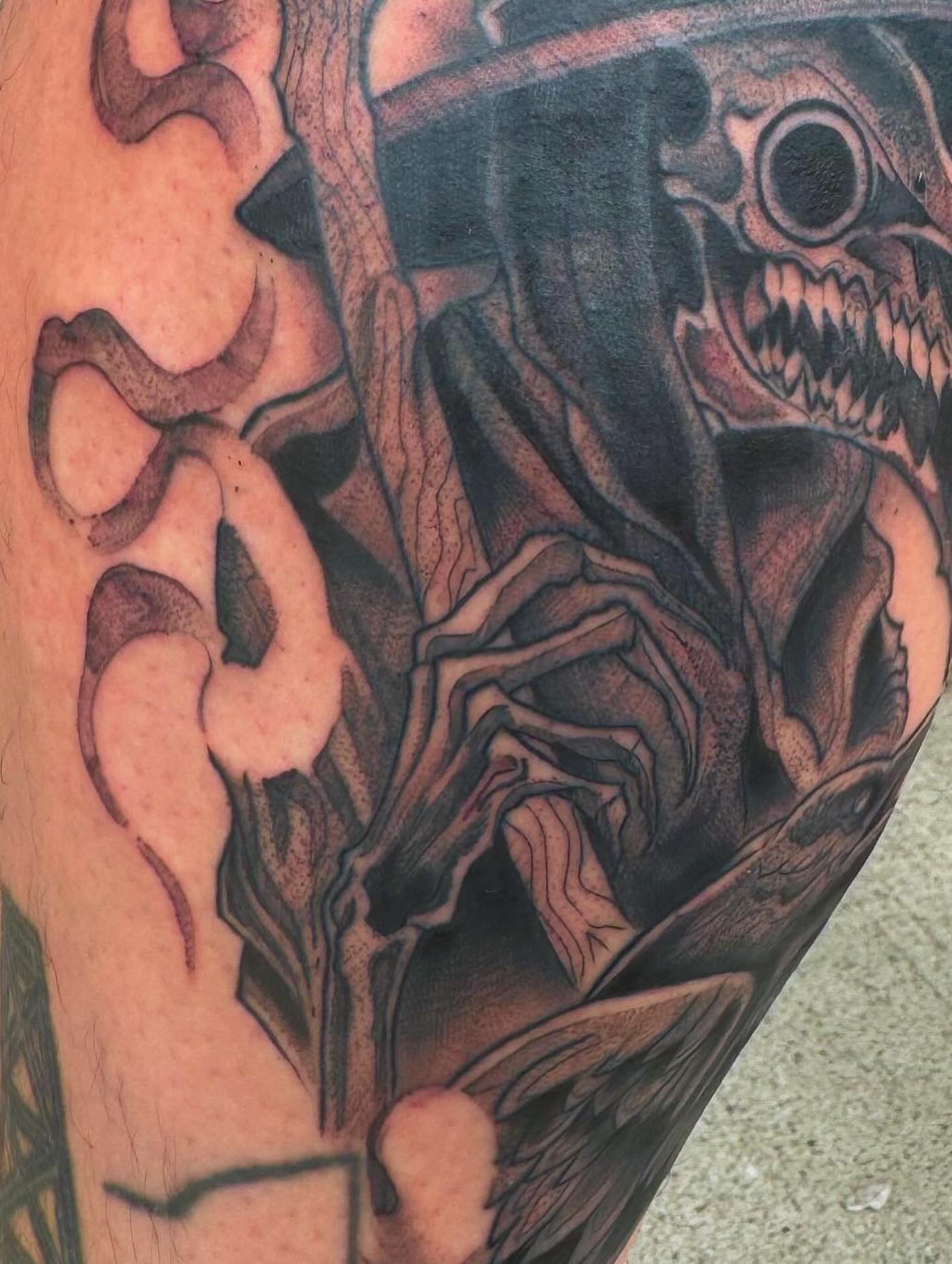 Tattoo by @gatorgirltattoo — dark_realism
