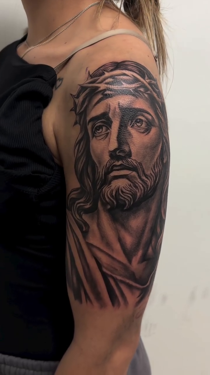Jesus Christ realism tattoo by Thomas