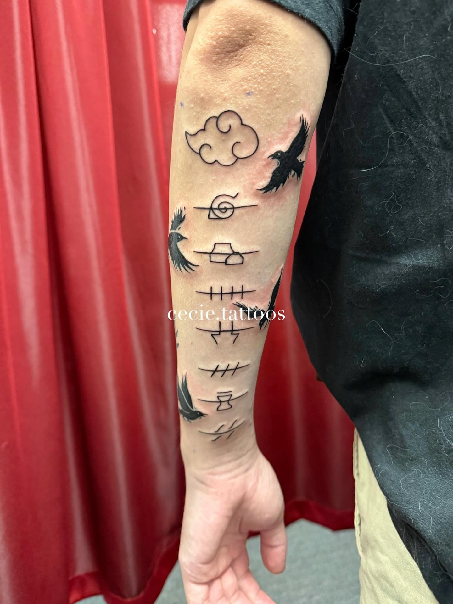 Tattoo by @cecie.tattoos — black_and_grey