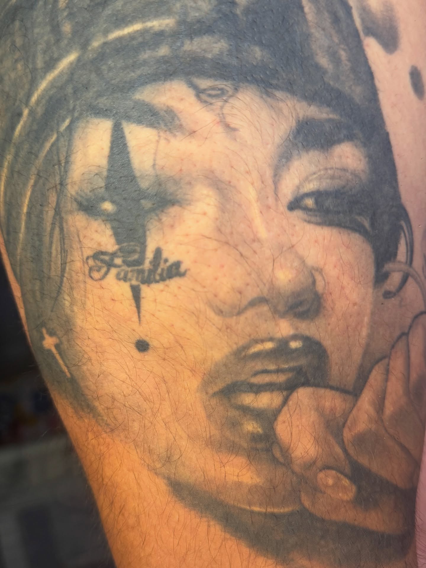 Tattoo by @xrayvizionz โ realism