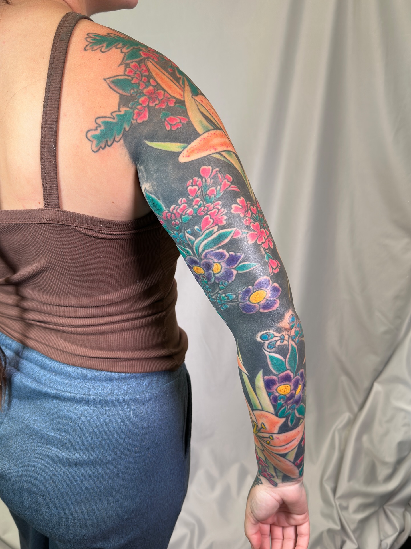 Tattoo by @electricunicorn — new_school, dotwork