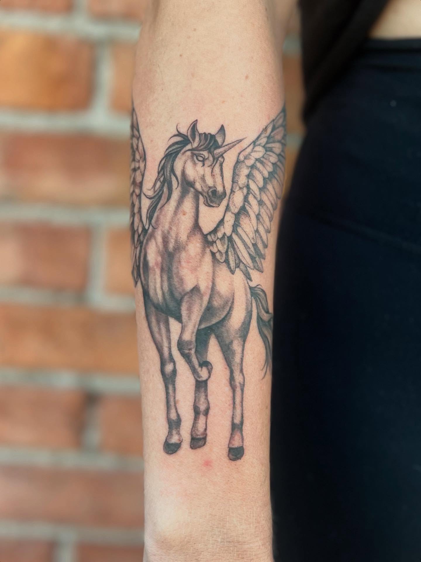 Tattoo by @zoeloutattoo — black_and_grey