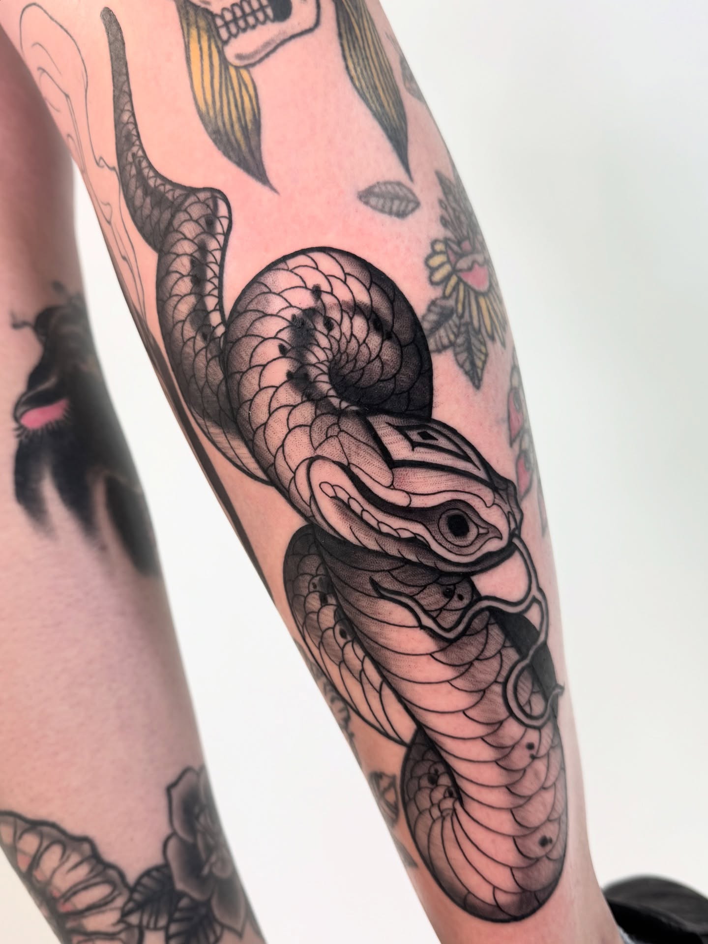 Tattoo by @doublescribbles — black_and_grey