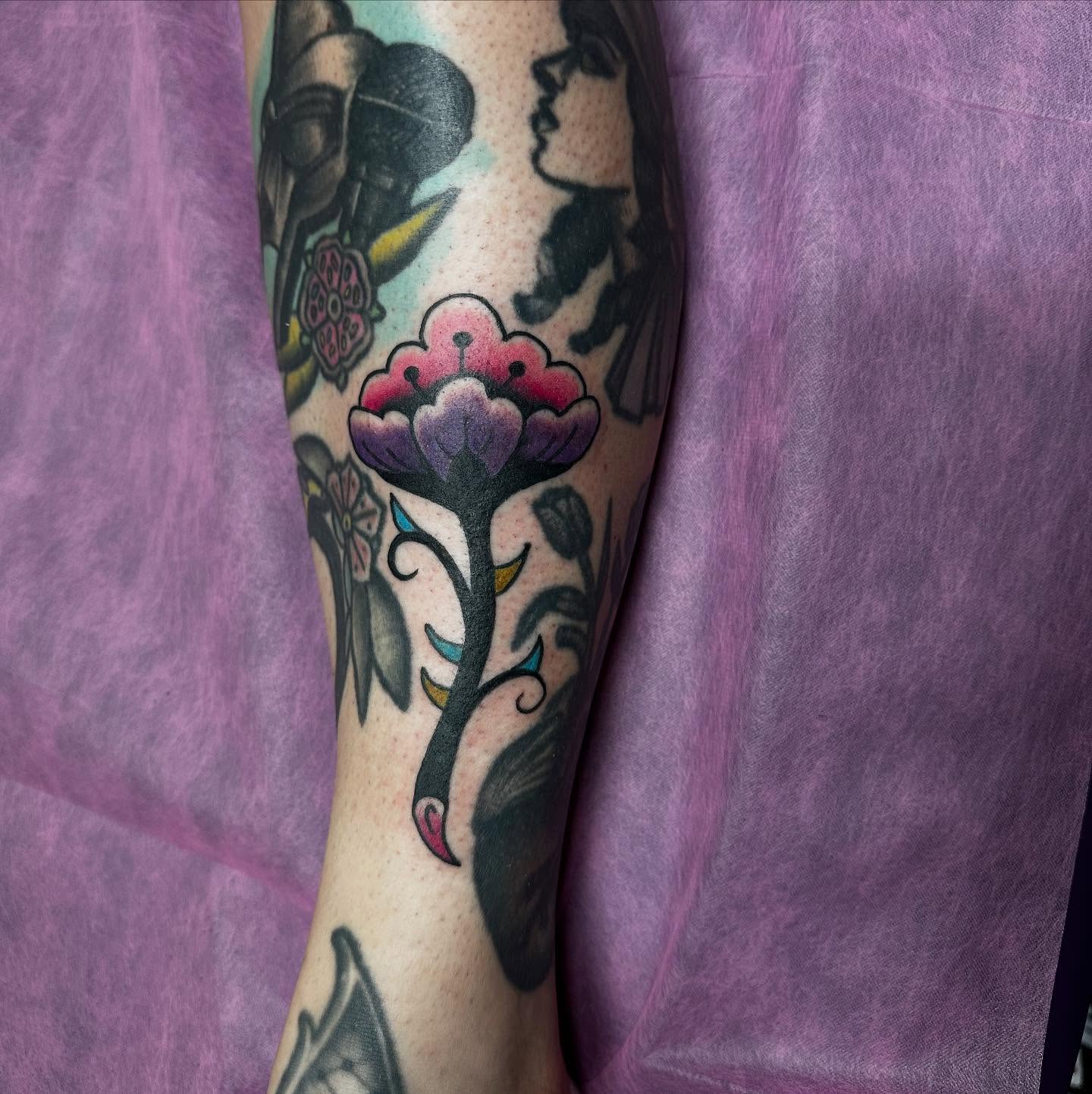 Tattoo by @hannahmoon.tattoos — american_traditional