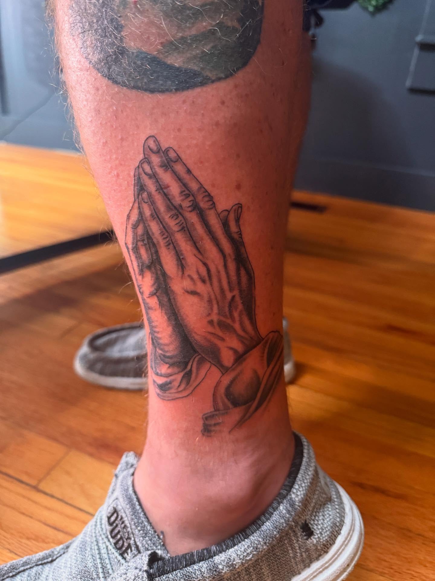 Tattoo by @chels_king24 — black_and_grey
