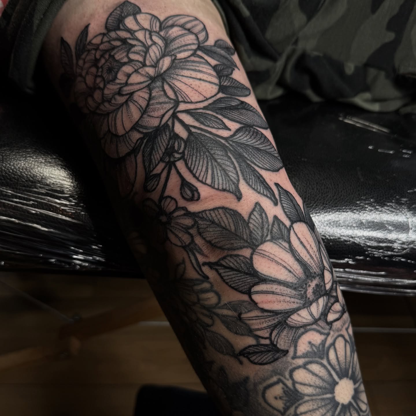 Tattoo by @sassafrastats — black_and_grey